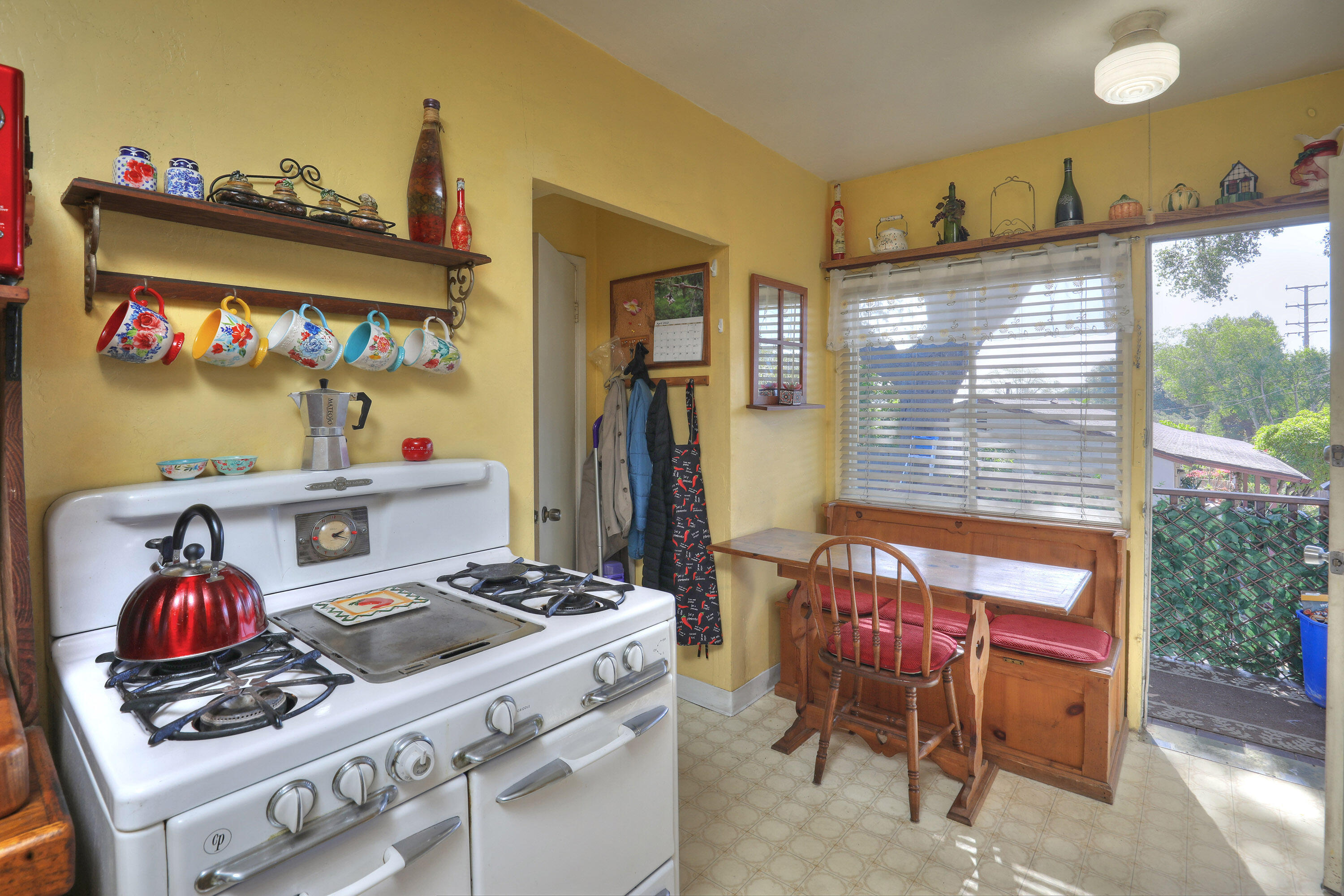 335 W Micheltorena St
