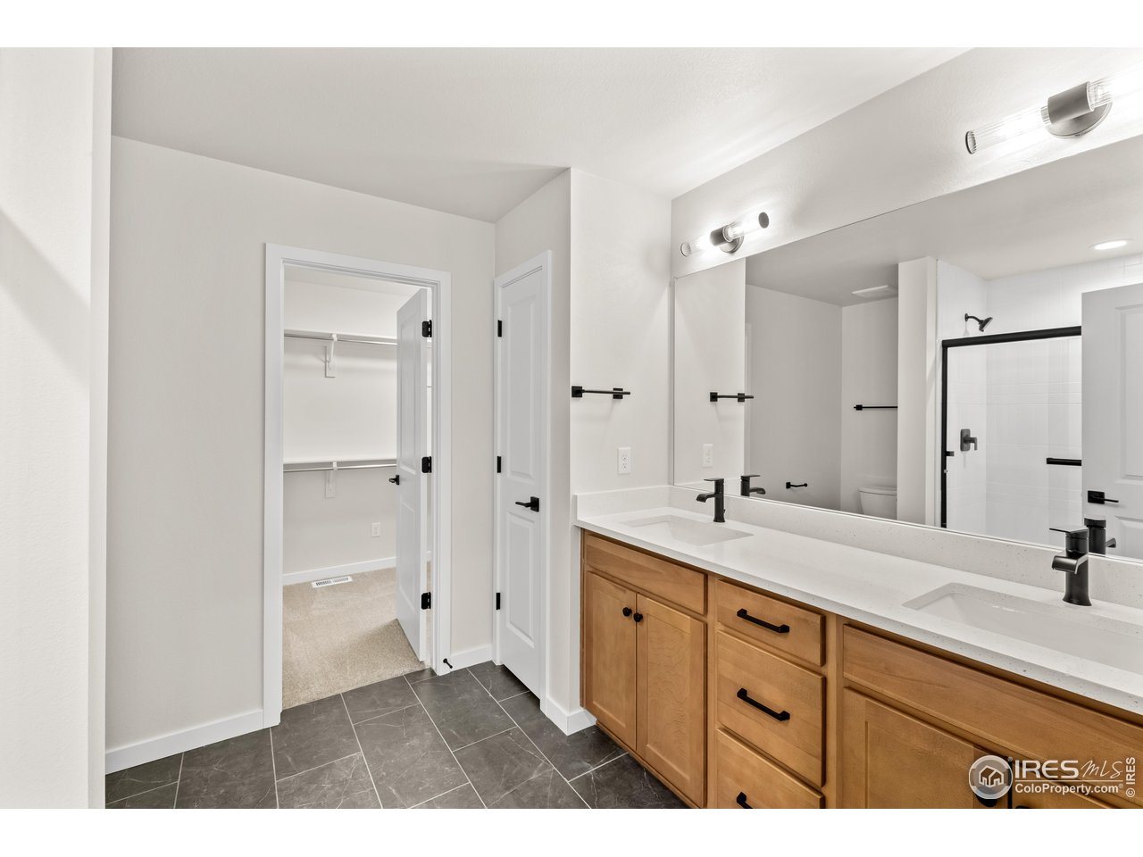 2480 Brookstone Dr B