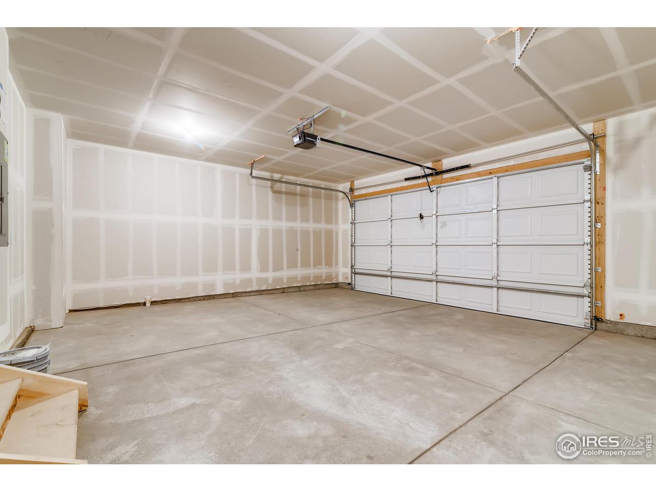 2480 Brookstone Dr B