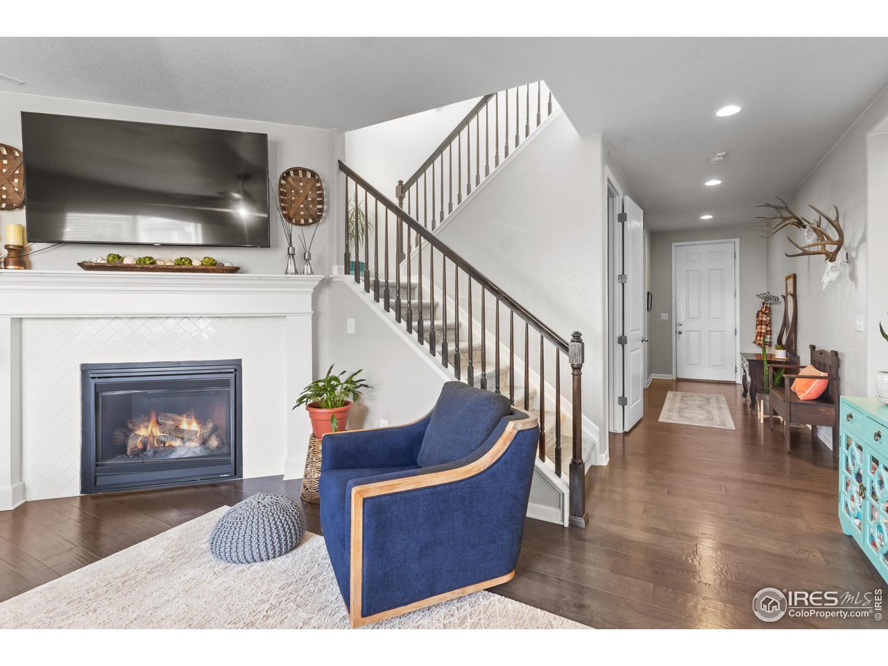 4621 Prairie River Ct