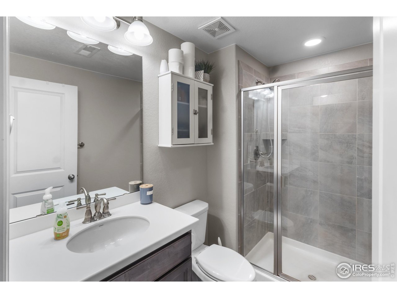 4621 Prairie River Ct