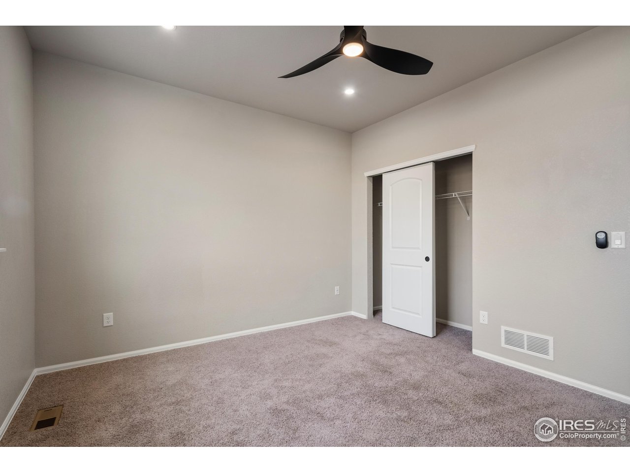 1319 Chamois Dr