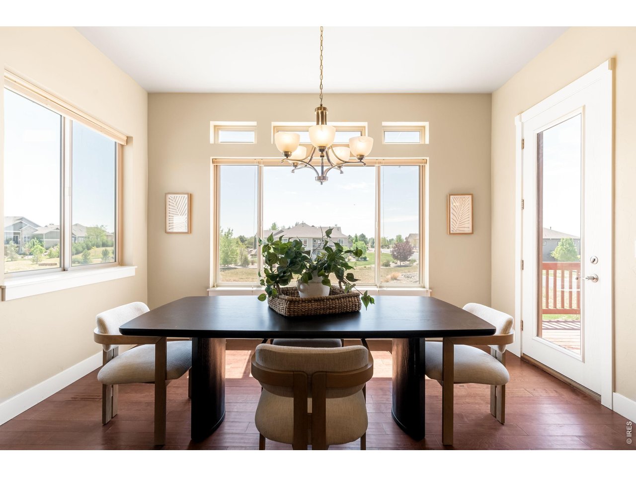 304 Duesenberg Ln