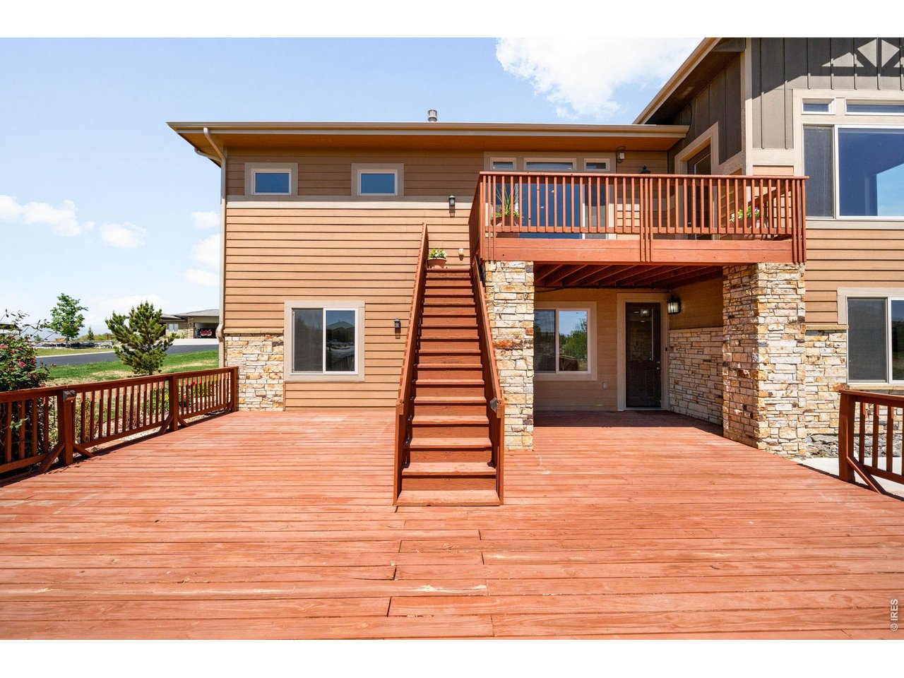 304 Duesenberg Ln
