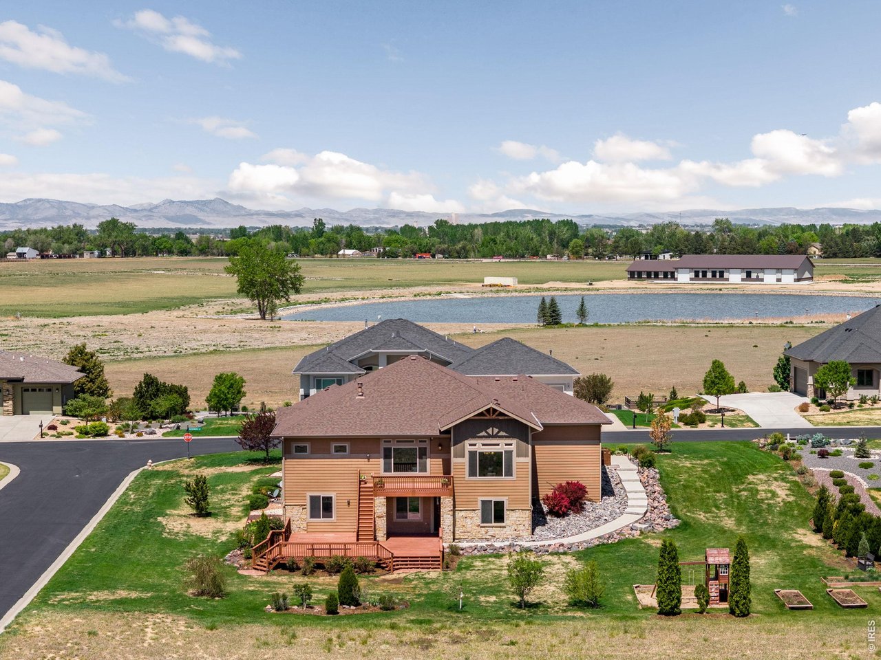 304 Duesenberg Ln