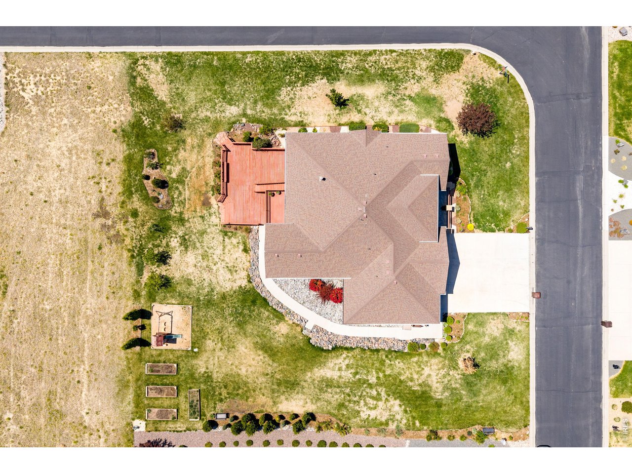 304 Duesenberg Ln