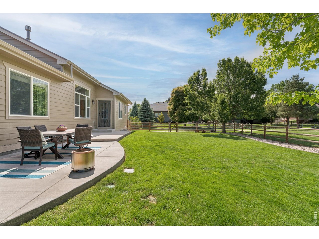 4746 Brenton Dr