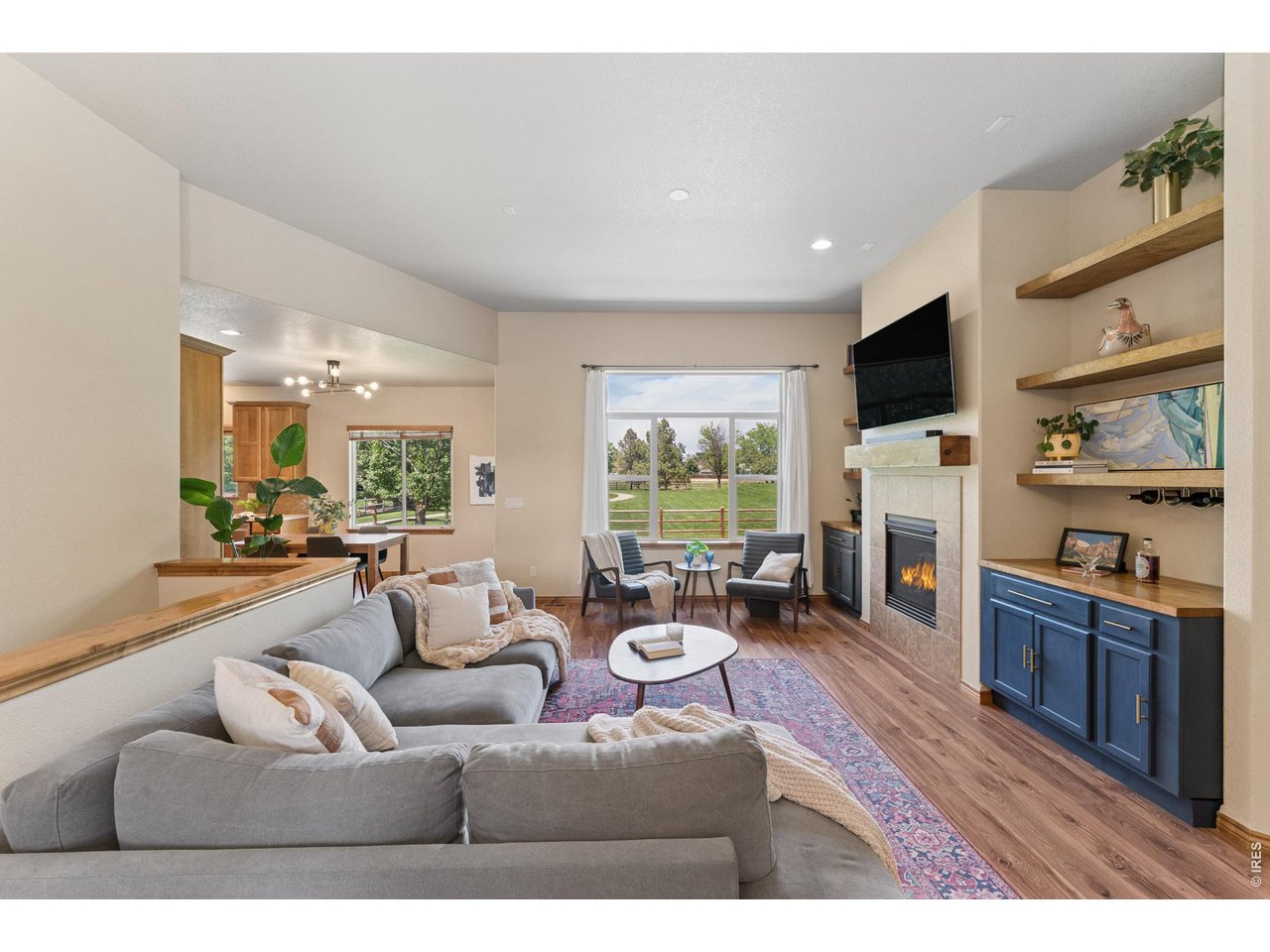 4746 Brenton Dr