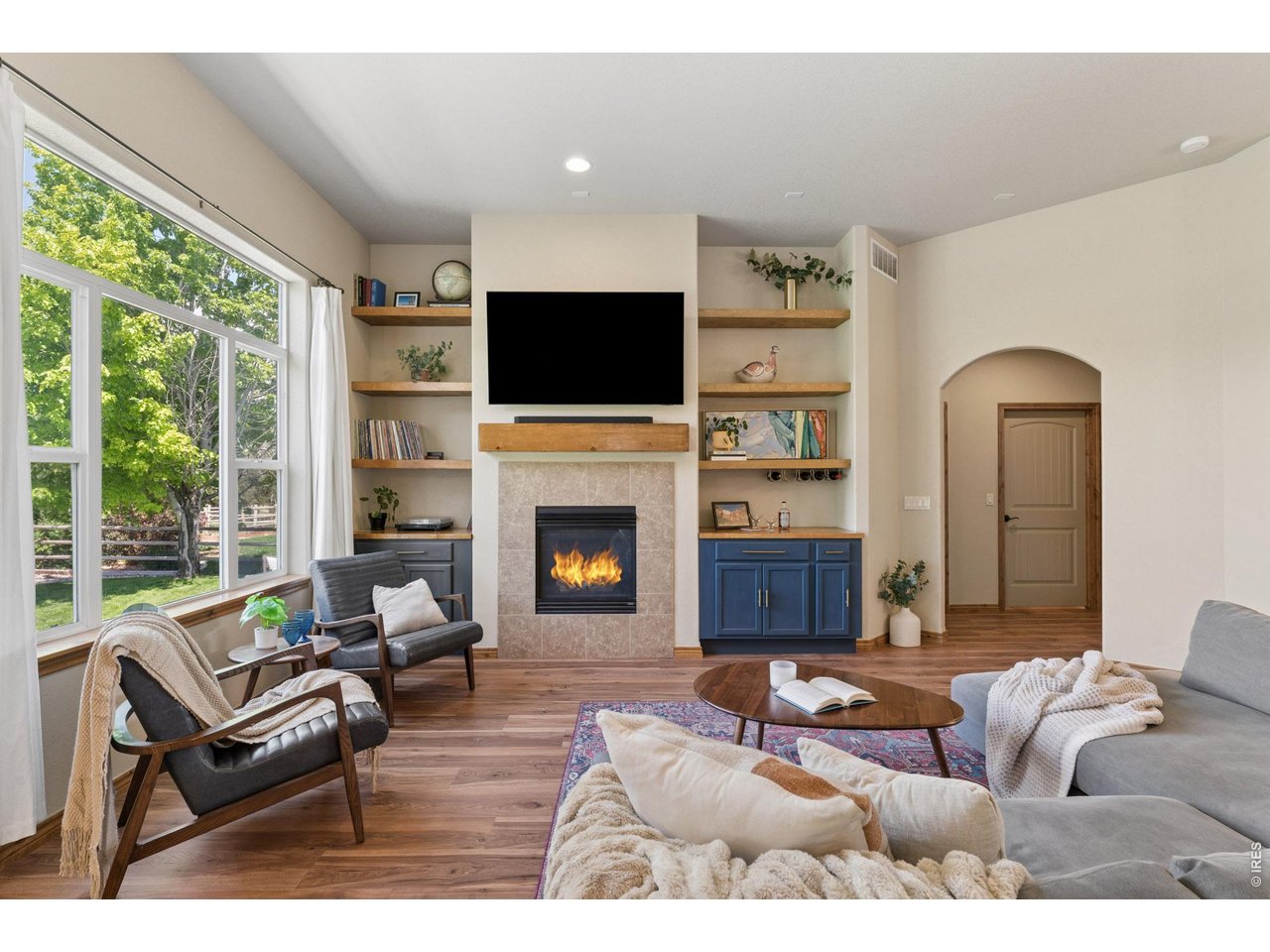 4746 Brenton Dr