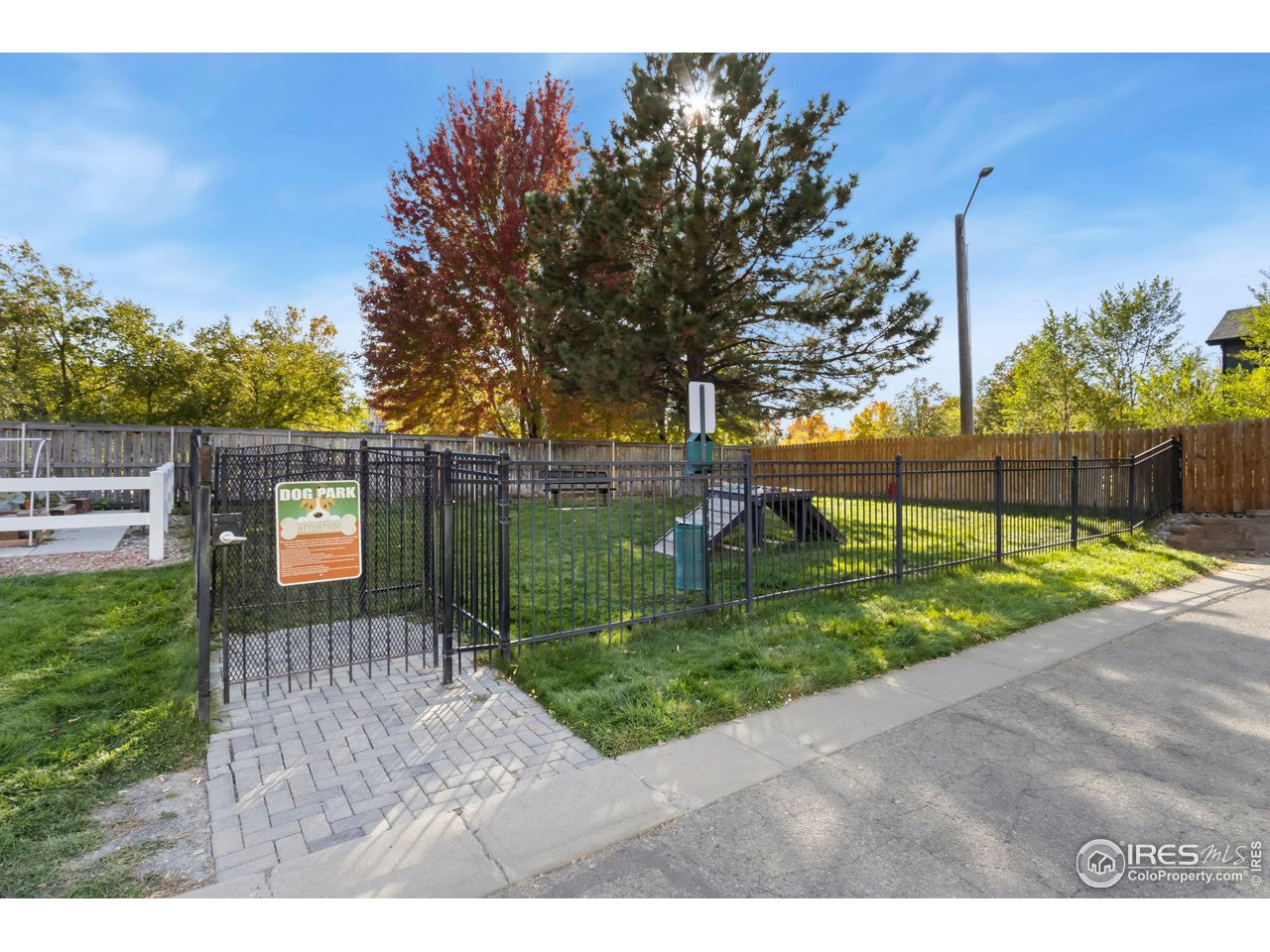 2211 W Mulberry St 220