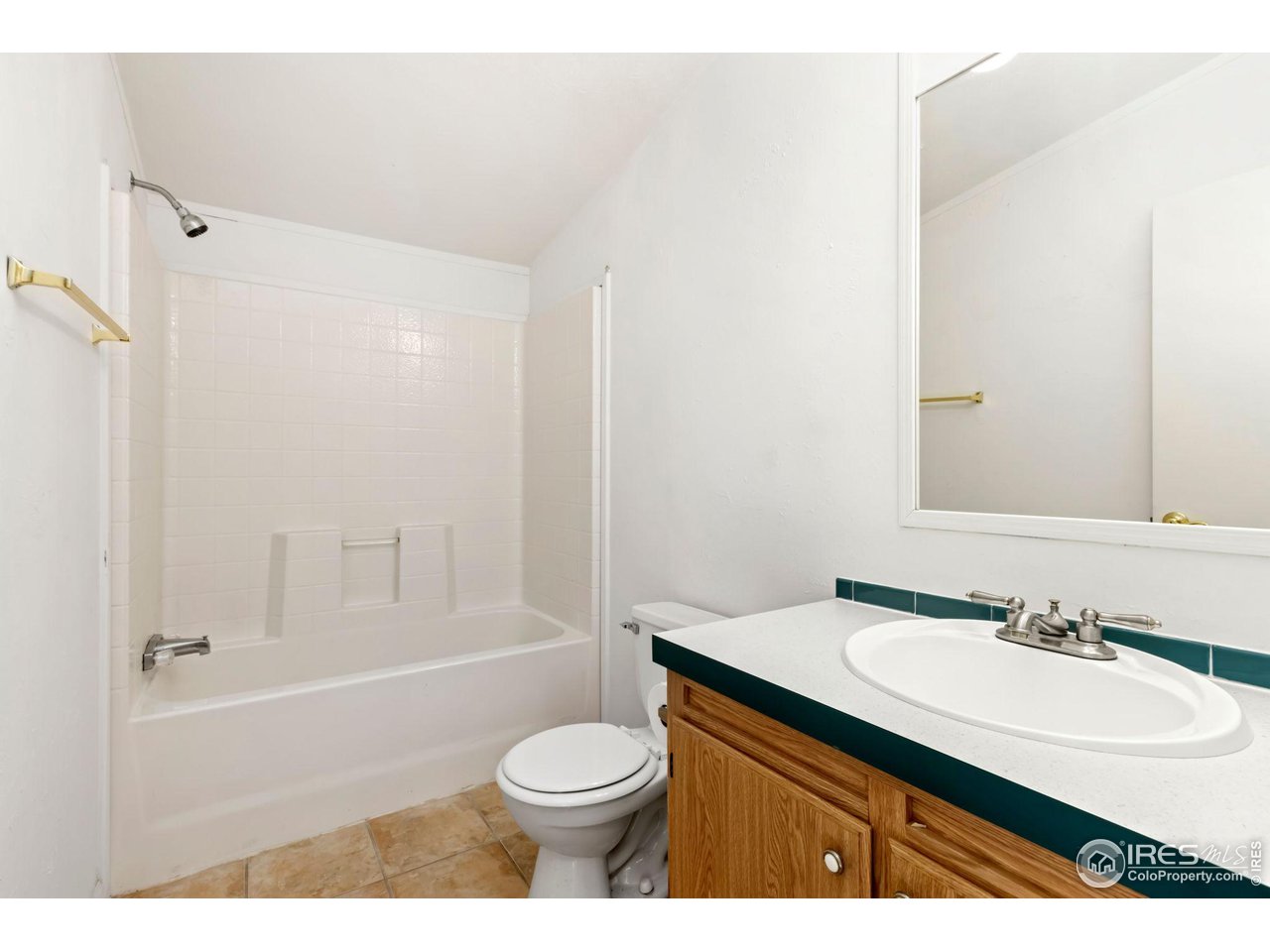 2211 W Mulberry St 220