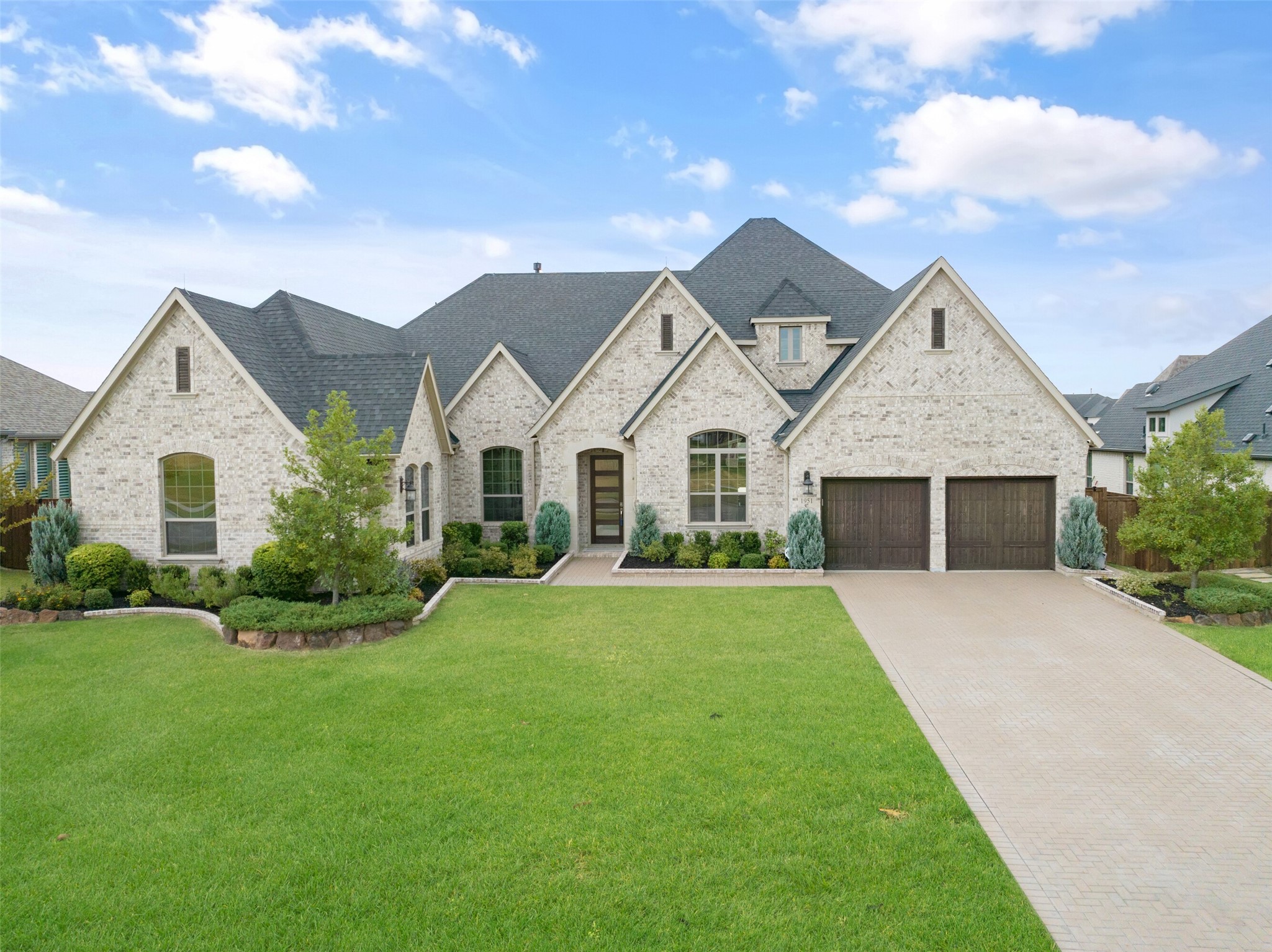 1951 Vanderbilt Drive