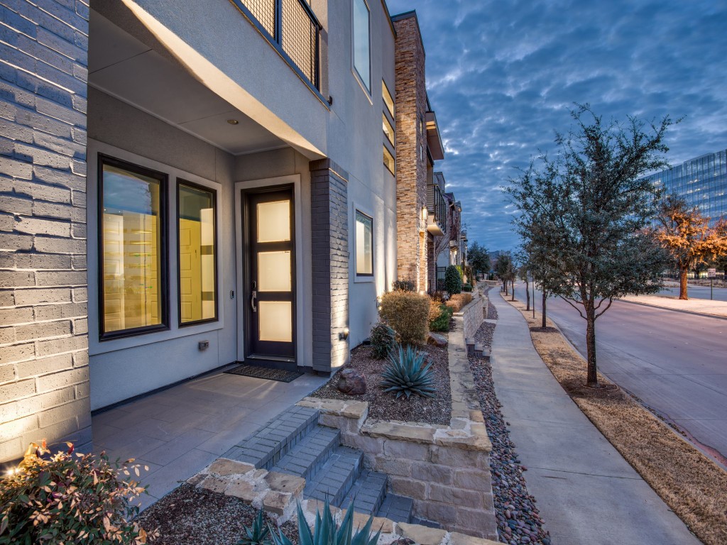 6117 Preserve Drive