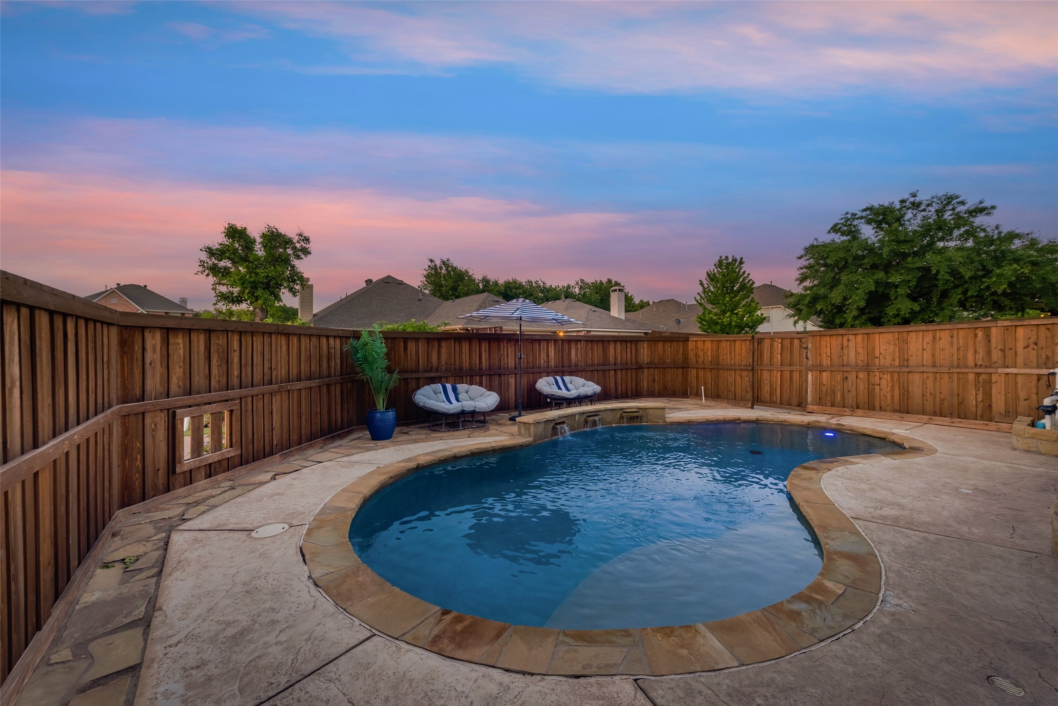 5500 Buckskin Drive