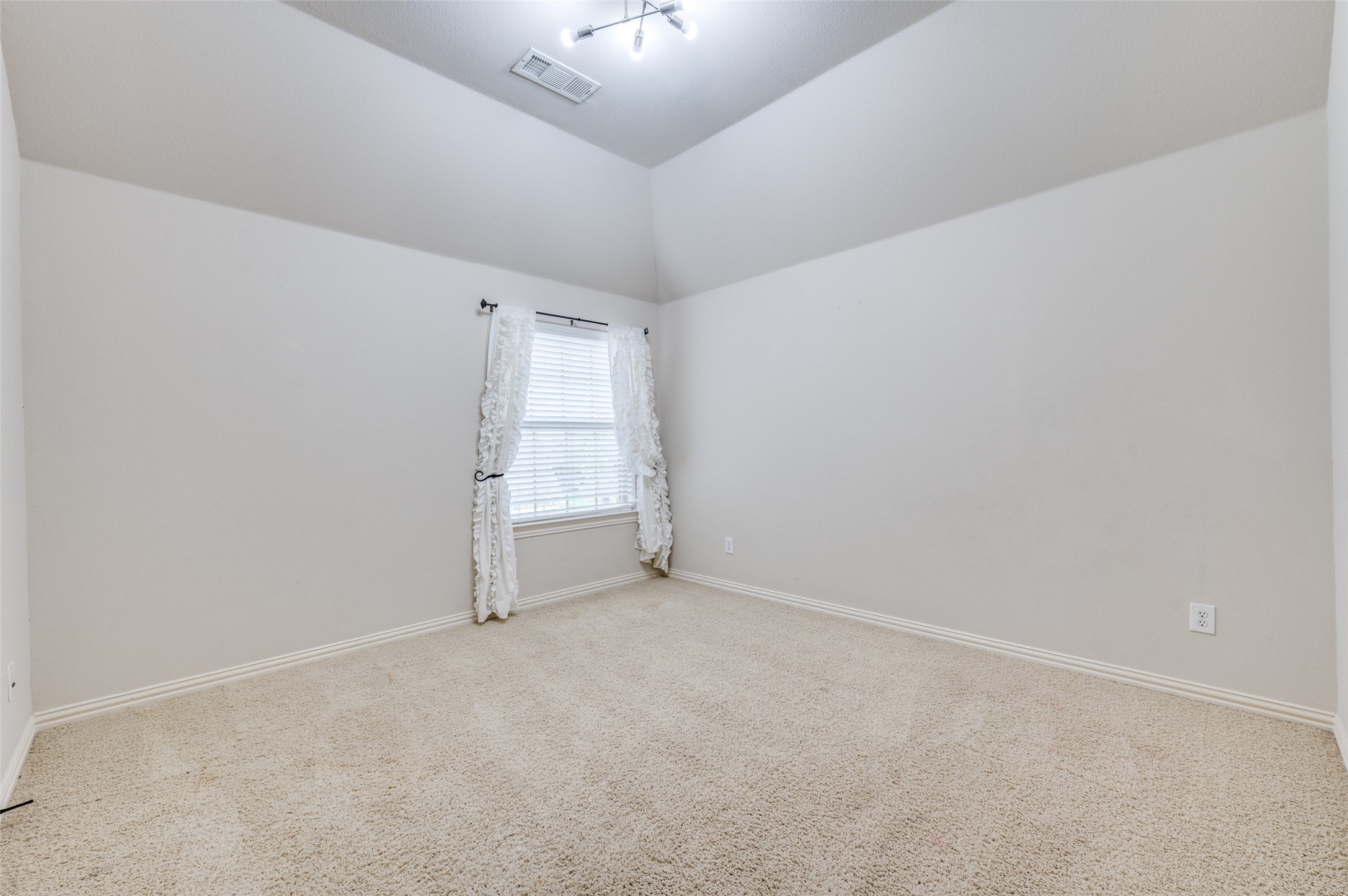 777 Quail Creek Drive