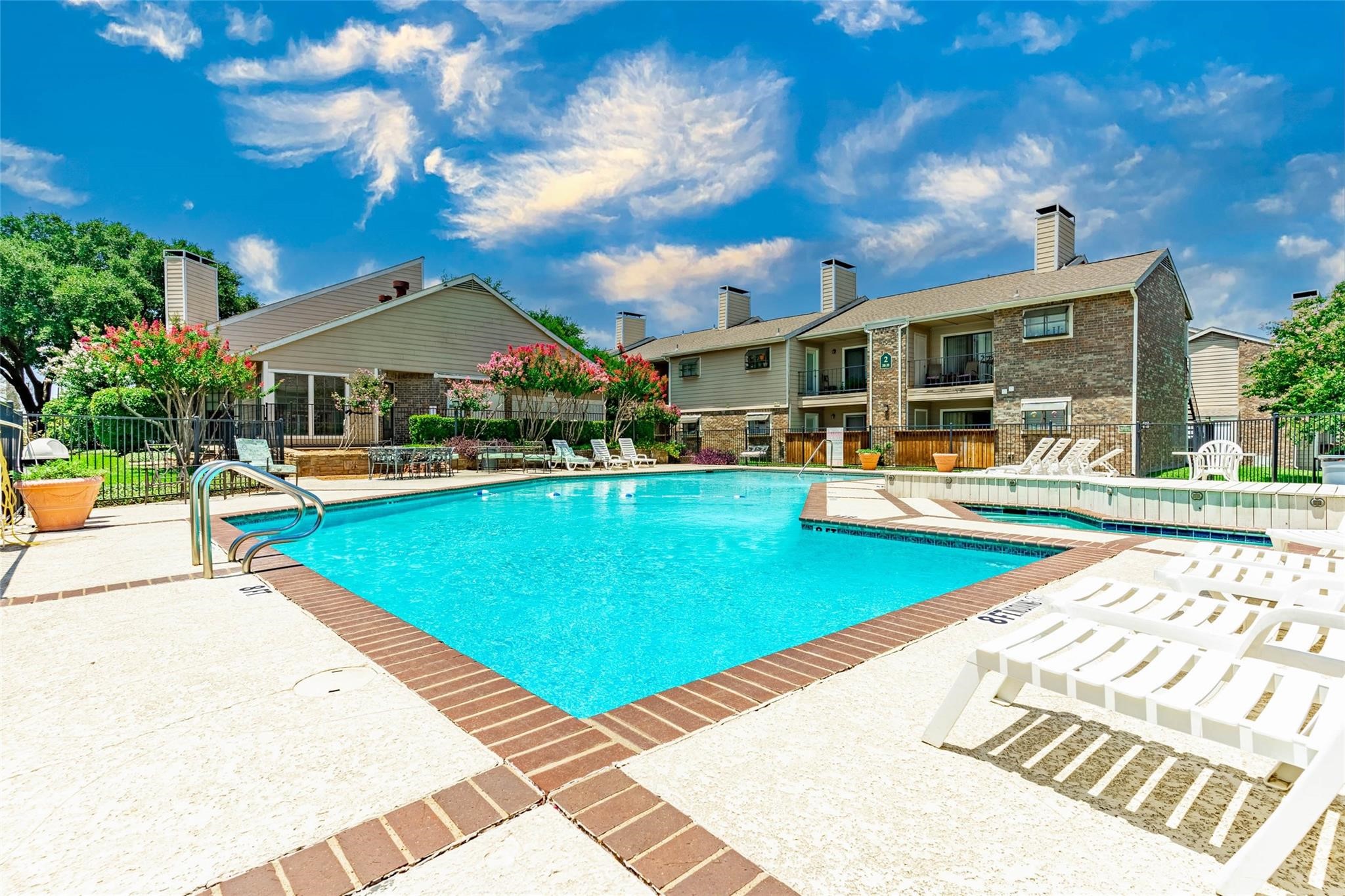 4748 Old Bent Tree Lane 908