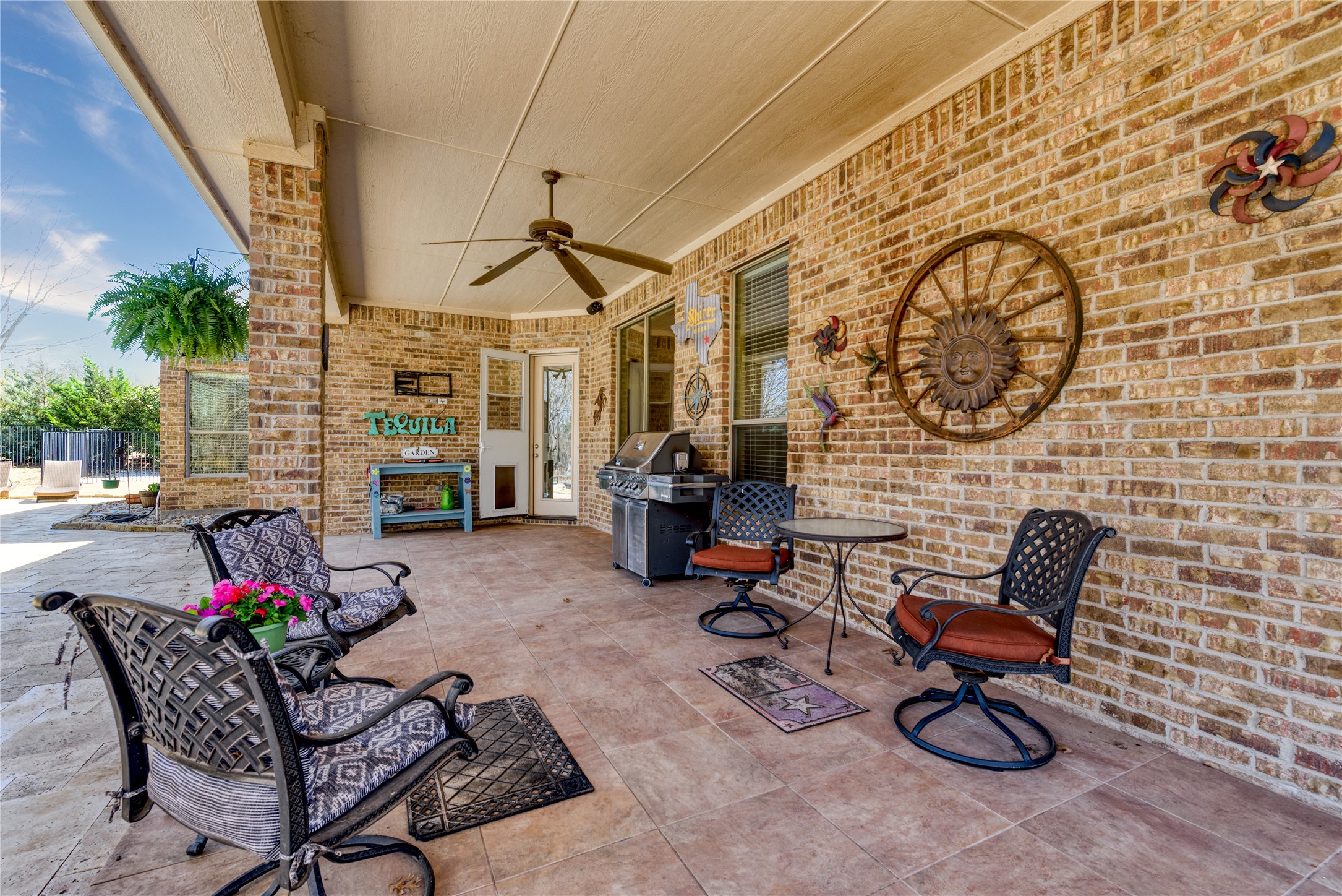 136 Whispering Winds Drive