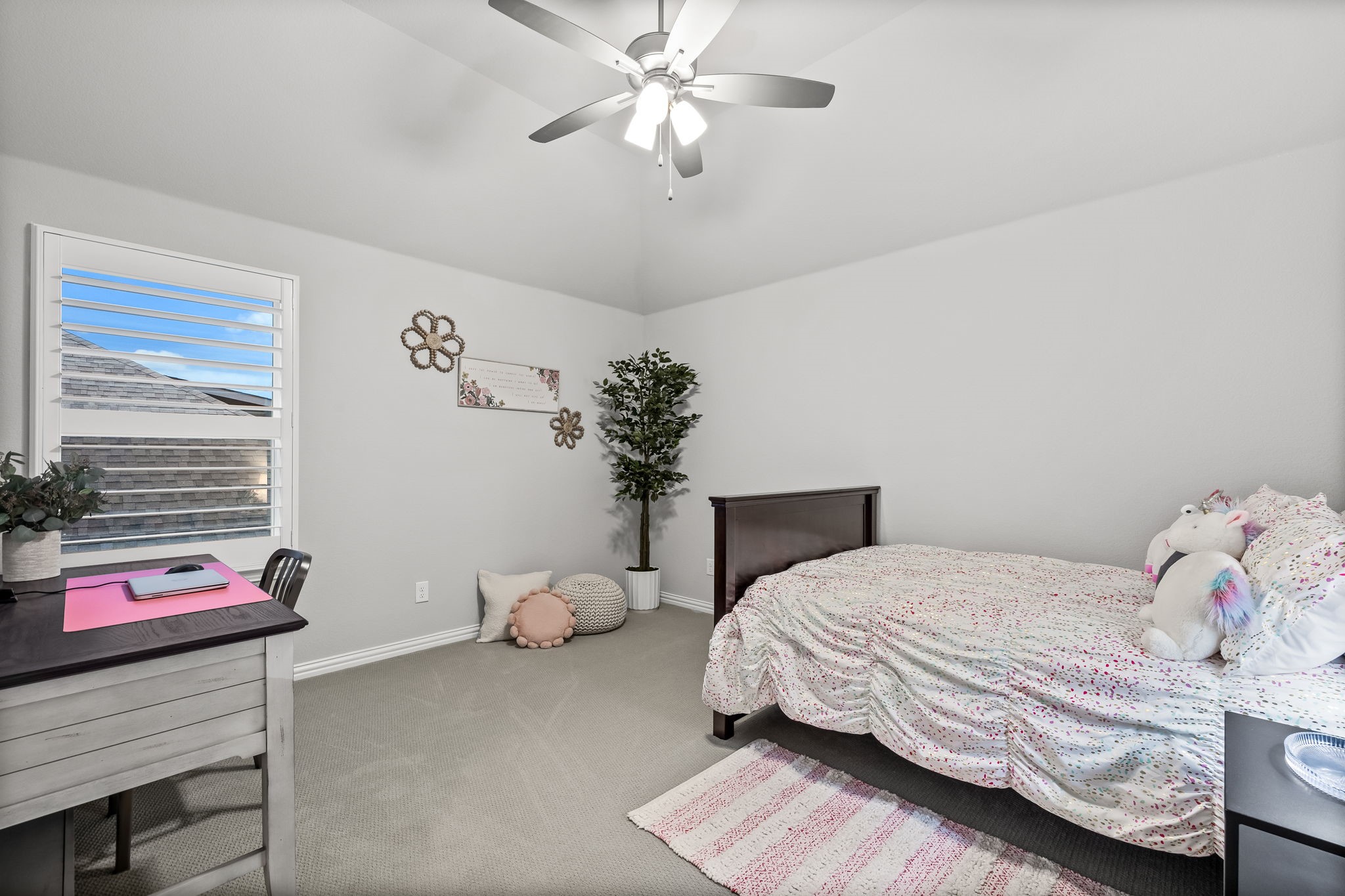 16471 Prairie Oak Road