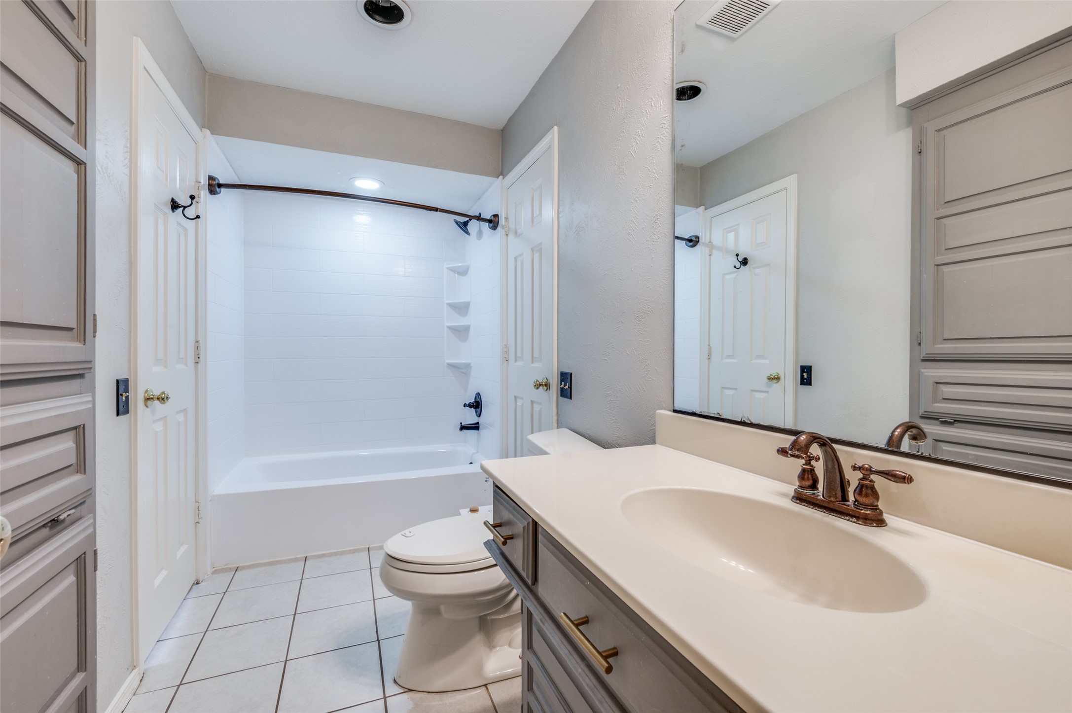 1501 Sandy Creek Drive