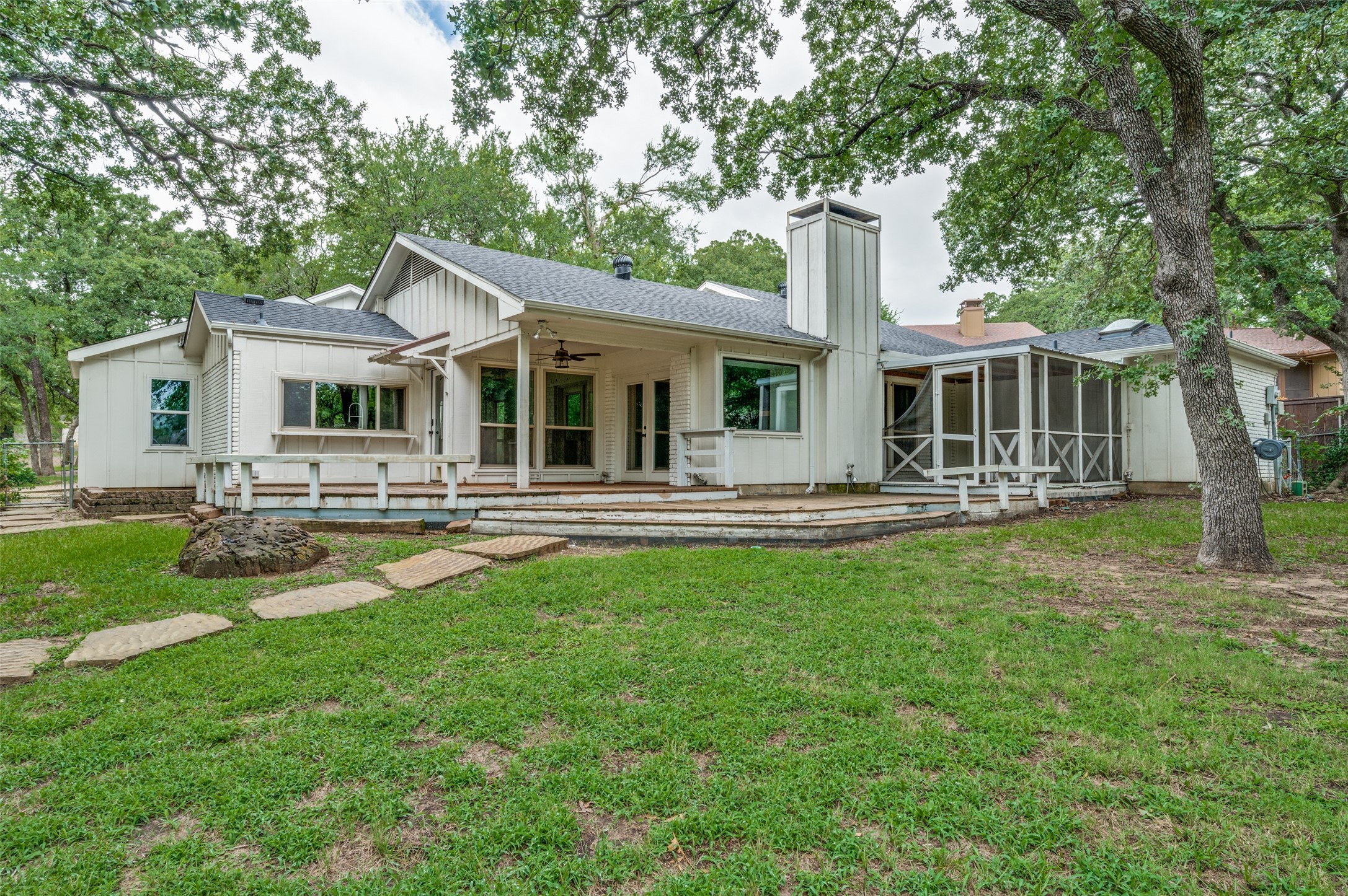 1501 Sandy Creek Drive