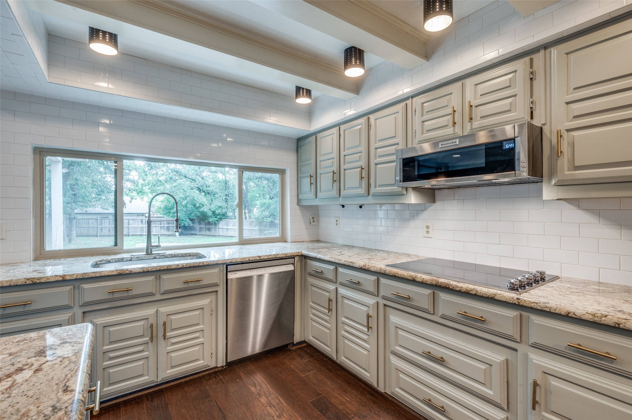 1501 Sandy Creek Drive