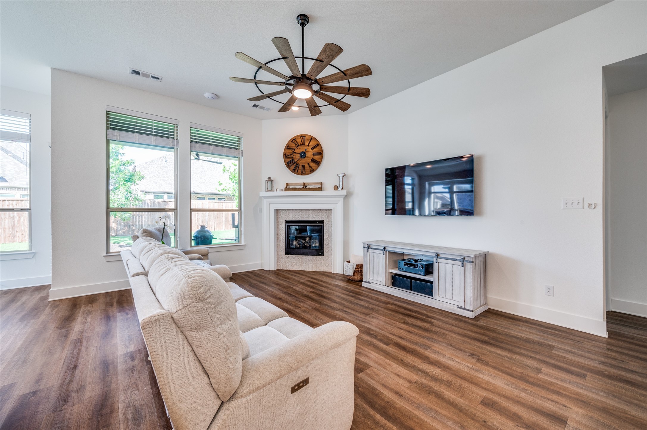 4101 Silver Spur Court