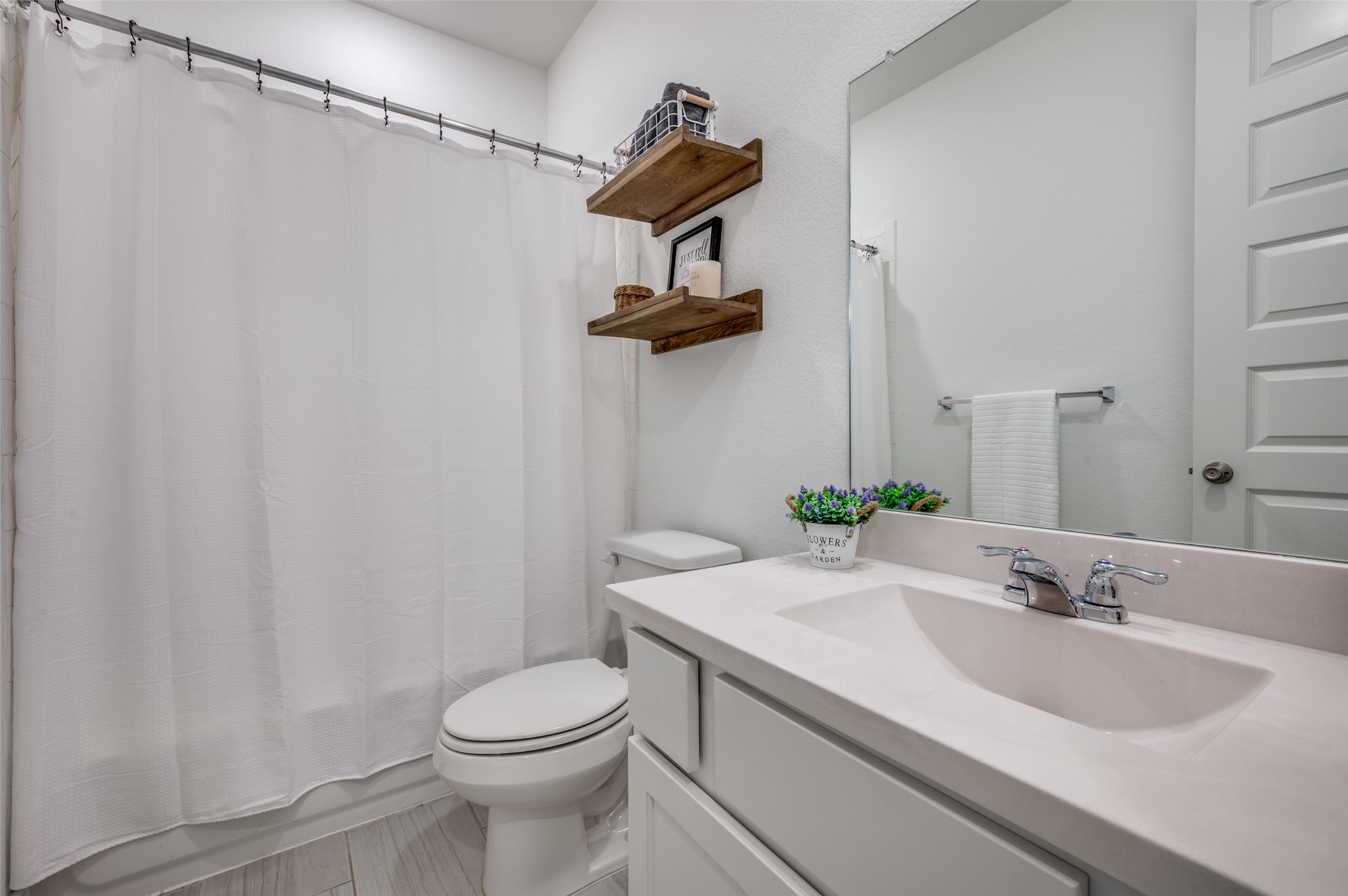 4101 Silver Spur Court