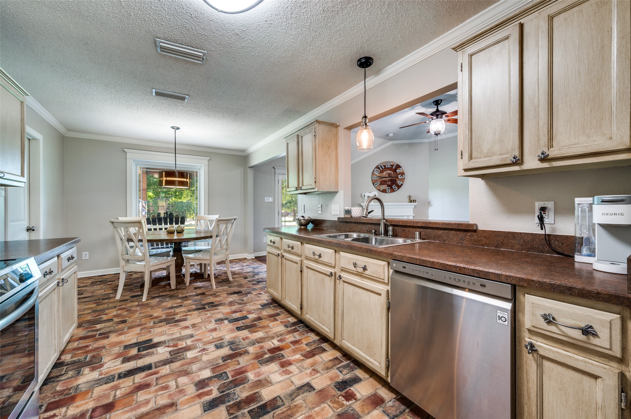 2310 Plymouth Colony Drive