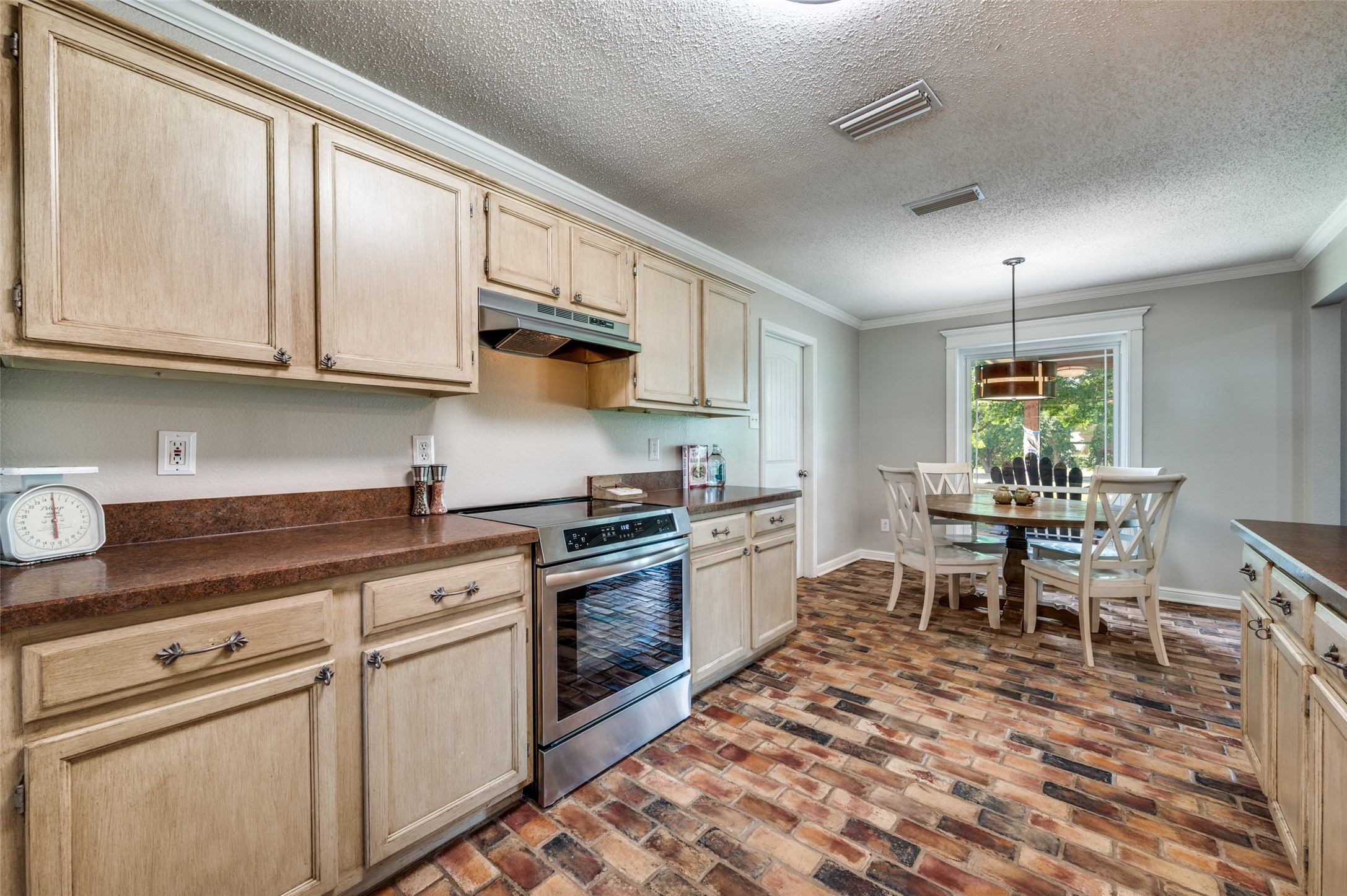 2310 Plymouth Colony Drive