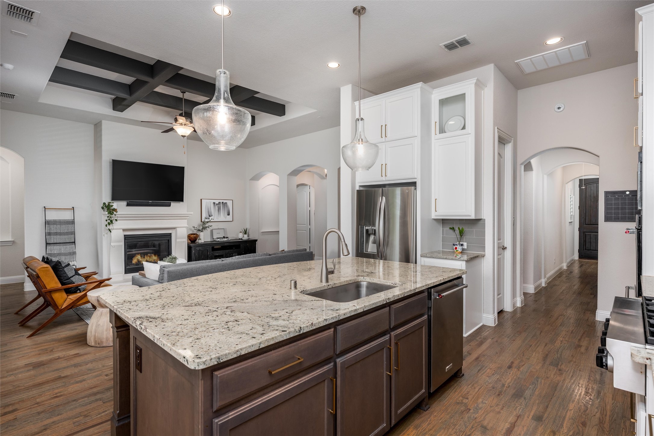 1863 Peppervine Road