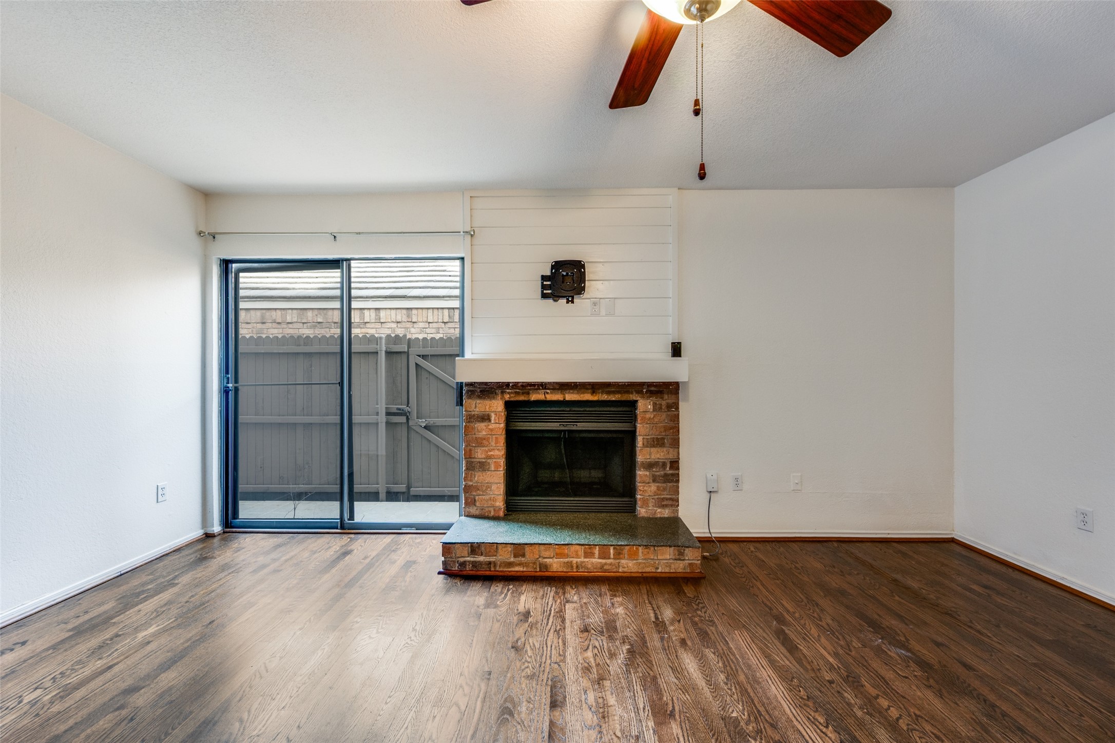 1105 Bert Drive B
