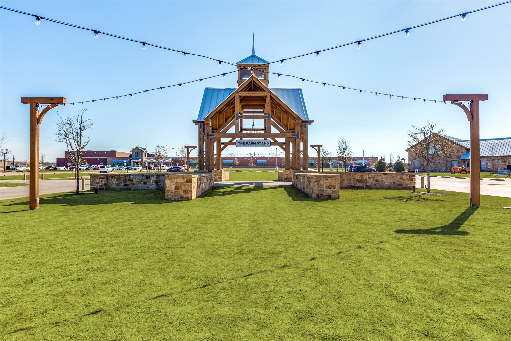 3900 Starlight Creek Drive