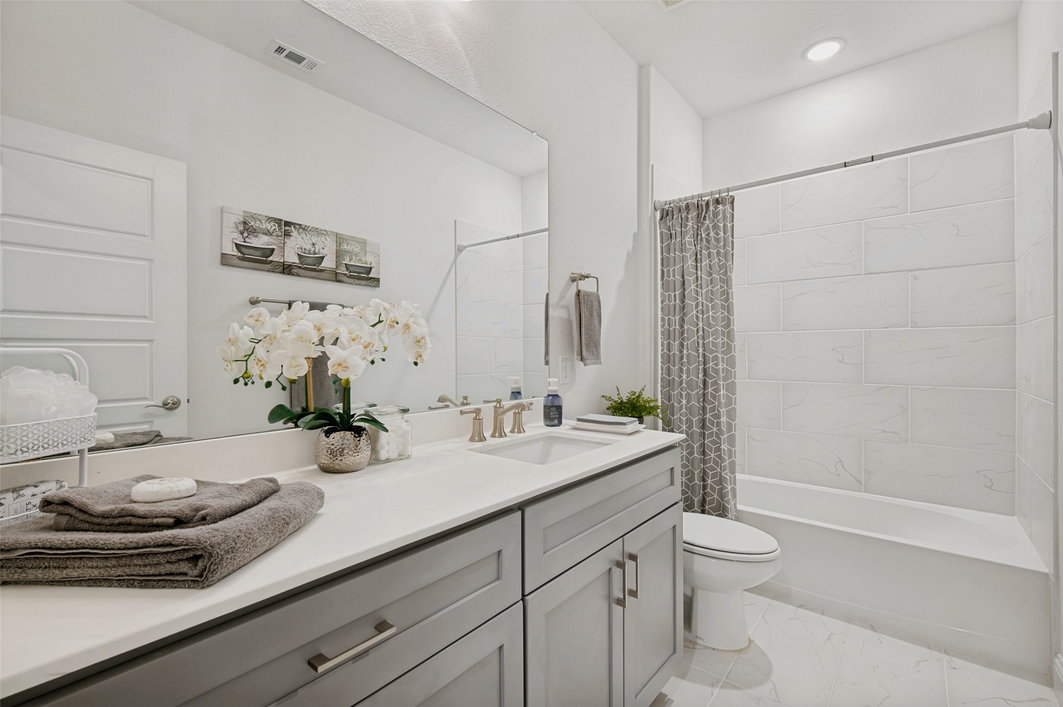 3900 Starlight Creek Drive