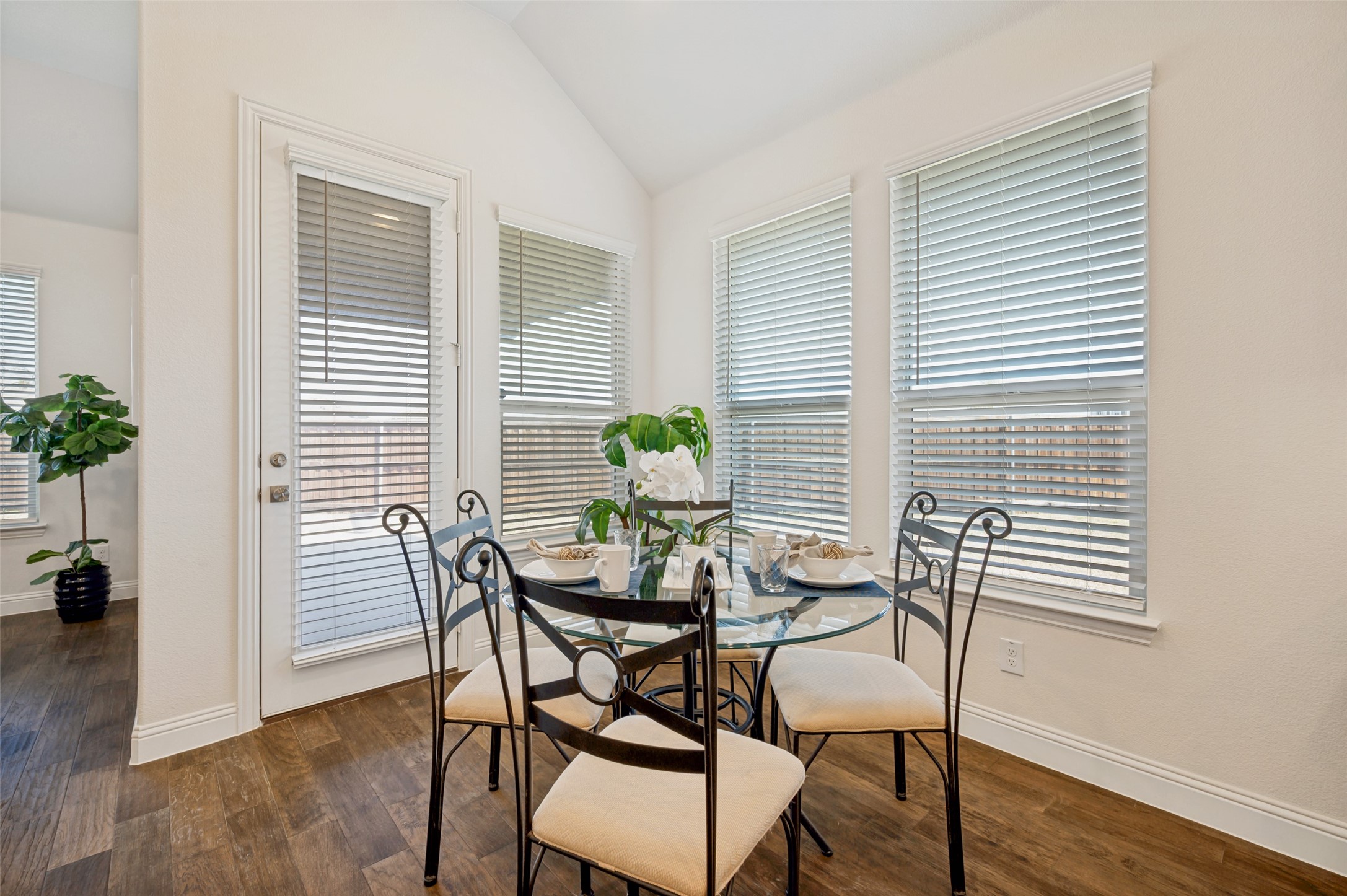 3900 Starlight Creek Drive