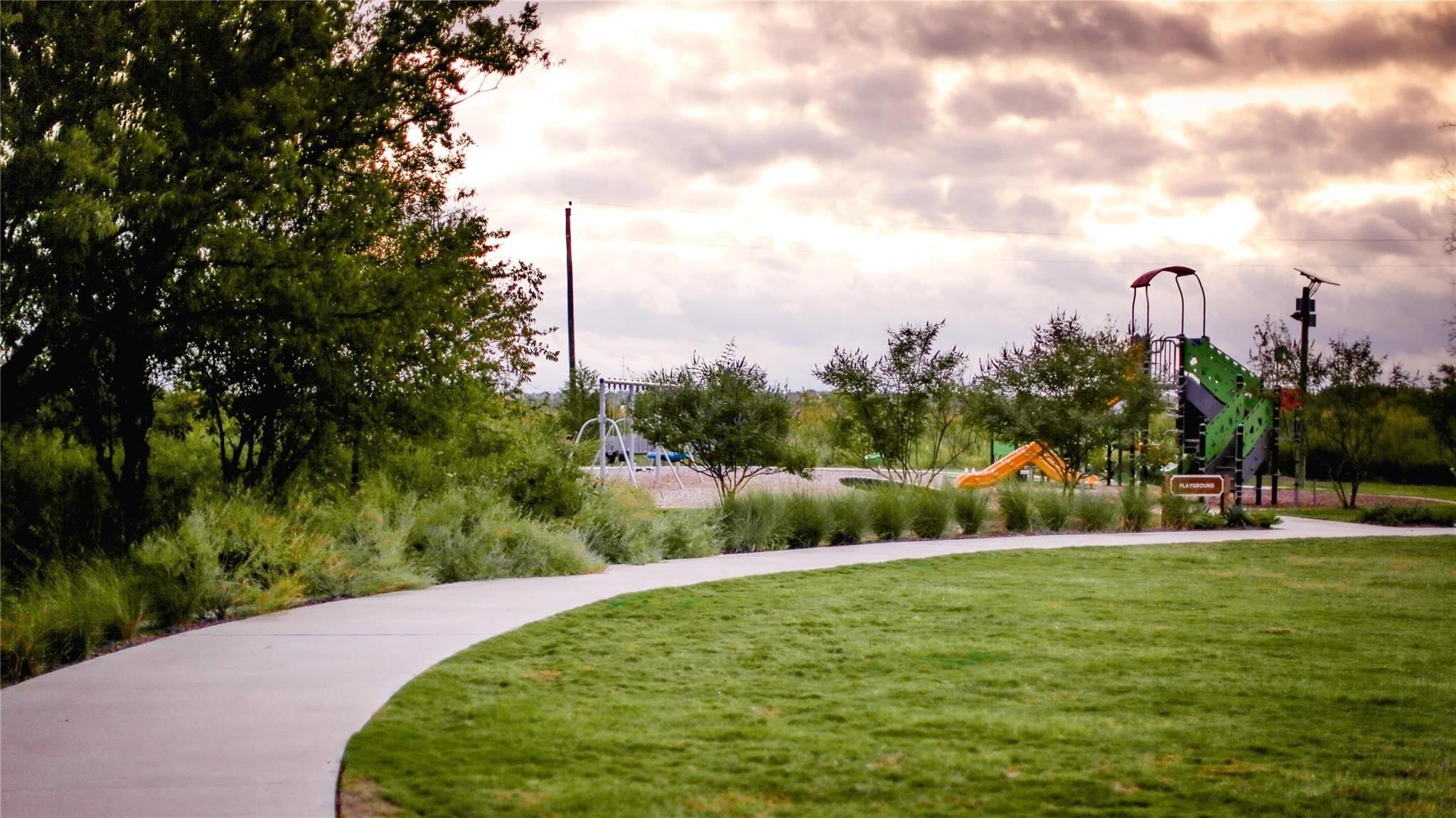 3900 Starlight Creek Drive