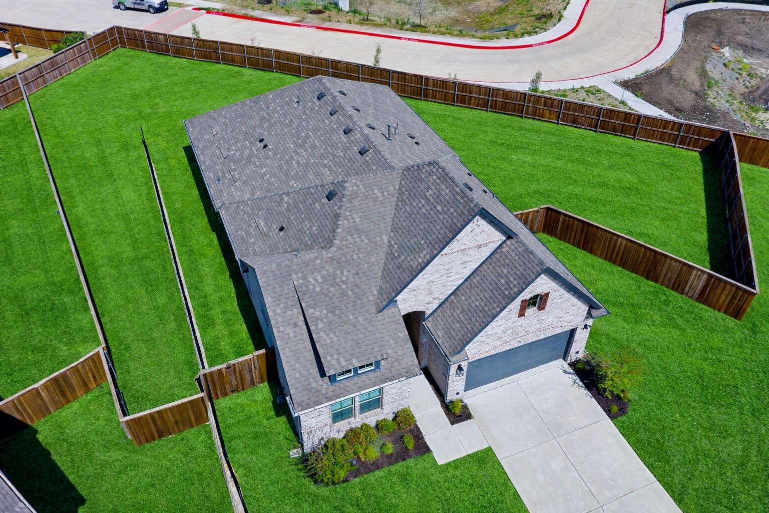 3900 Starlight Creek Drive