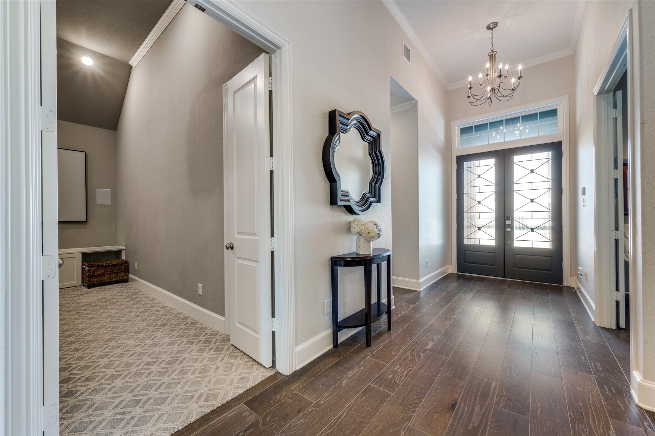 6263 Stockwell Drive