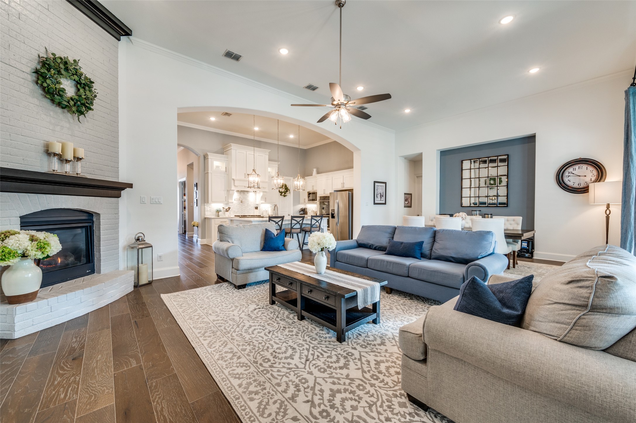 6263 Stockwell Drive