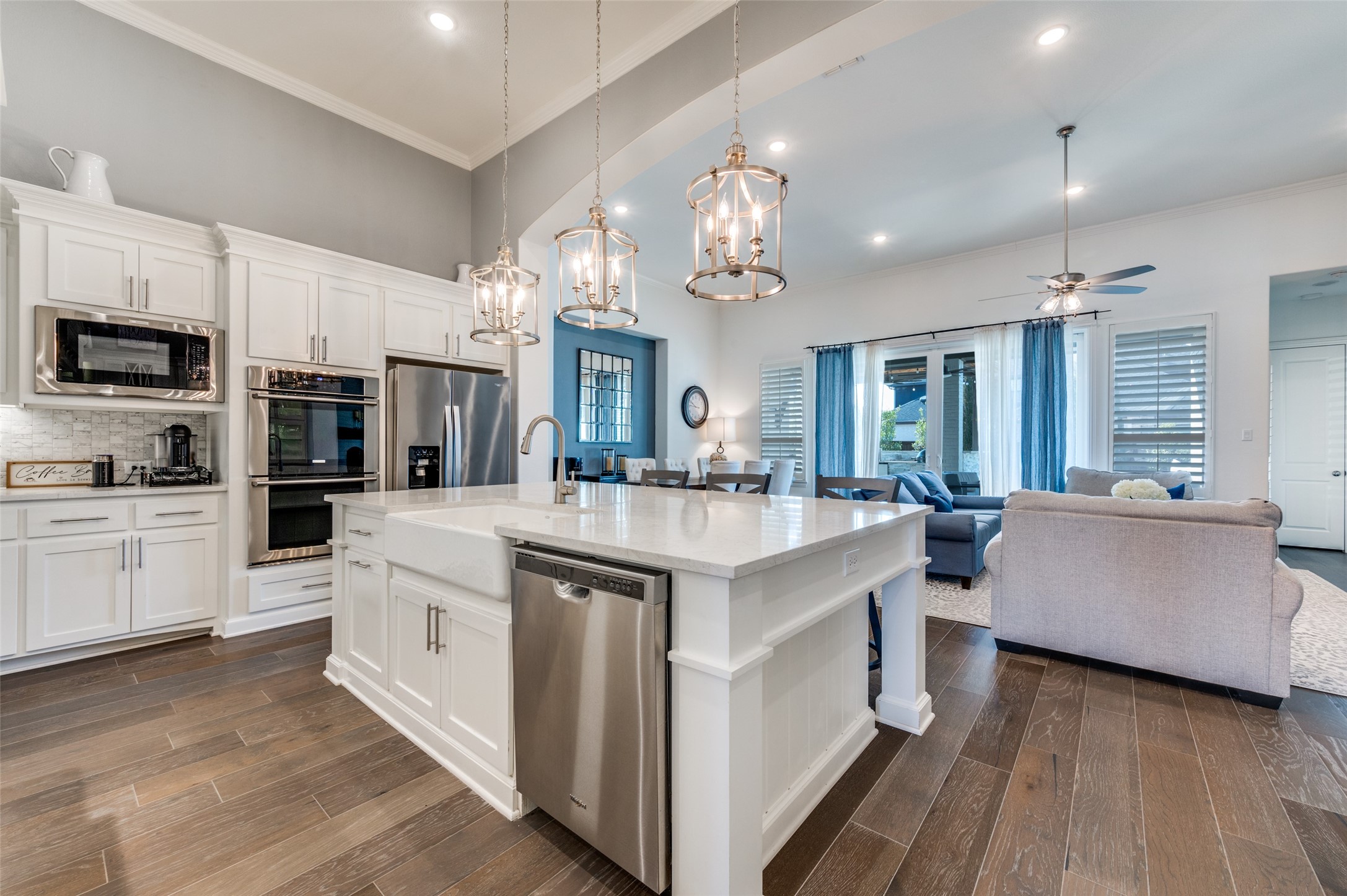 6263 Stockwell Drive