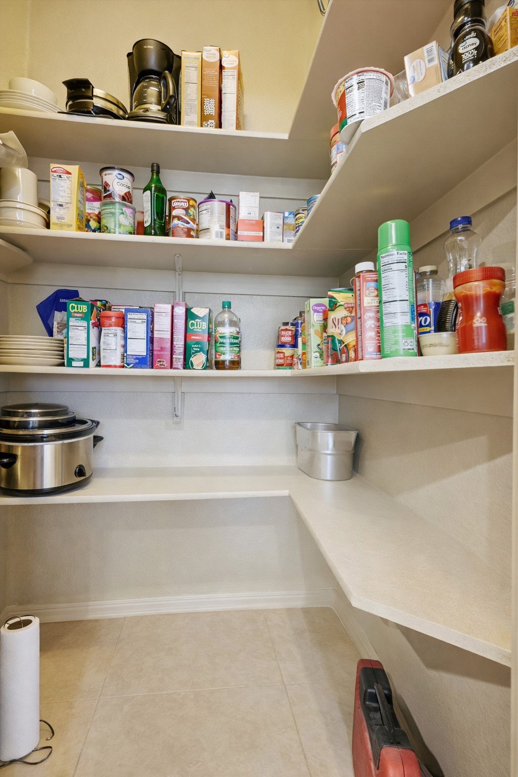 3221 Hornbeam Street