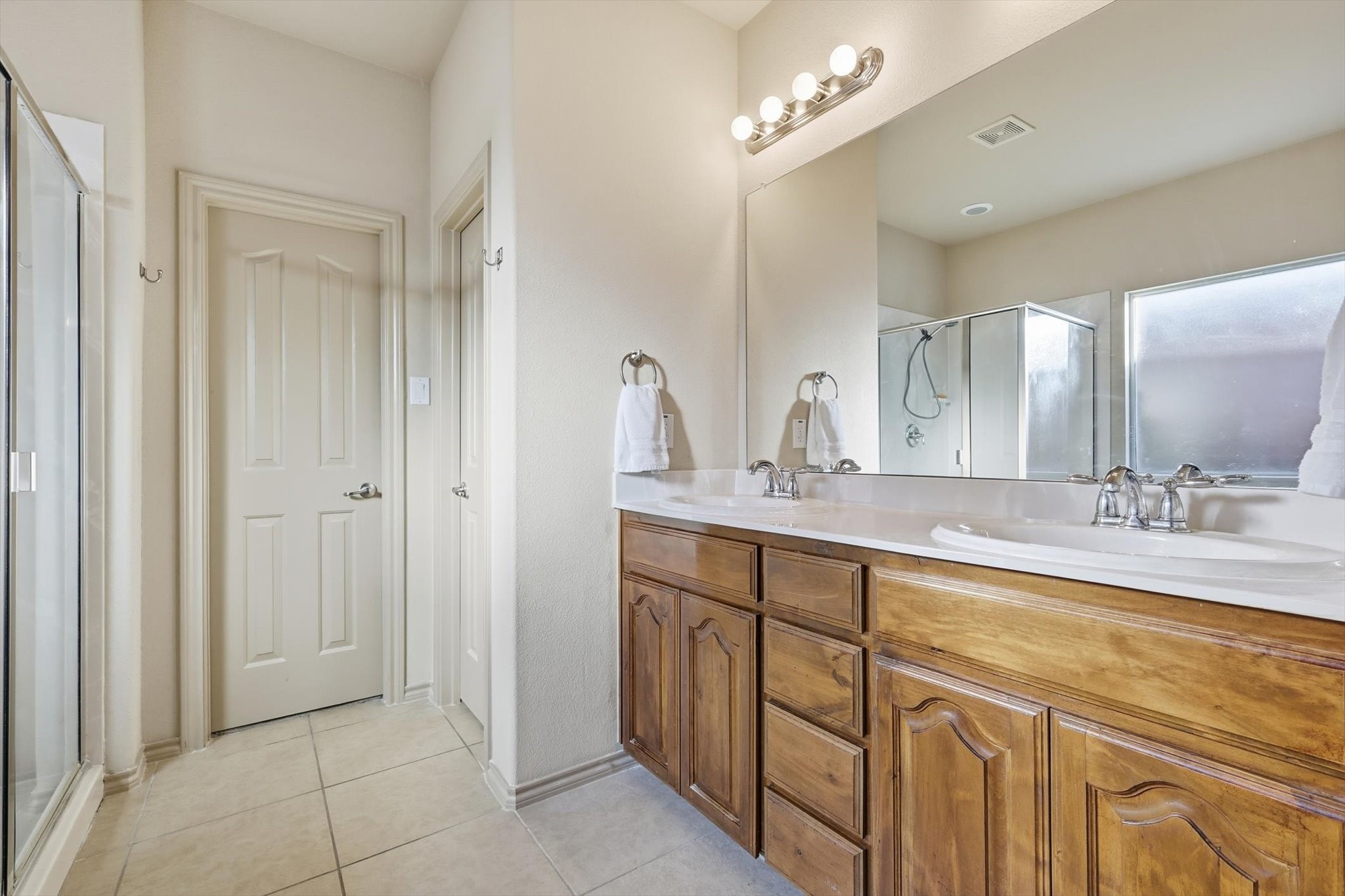 3221 Hornbeam Street