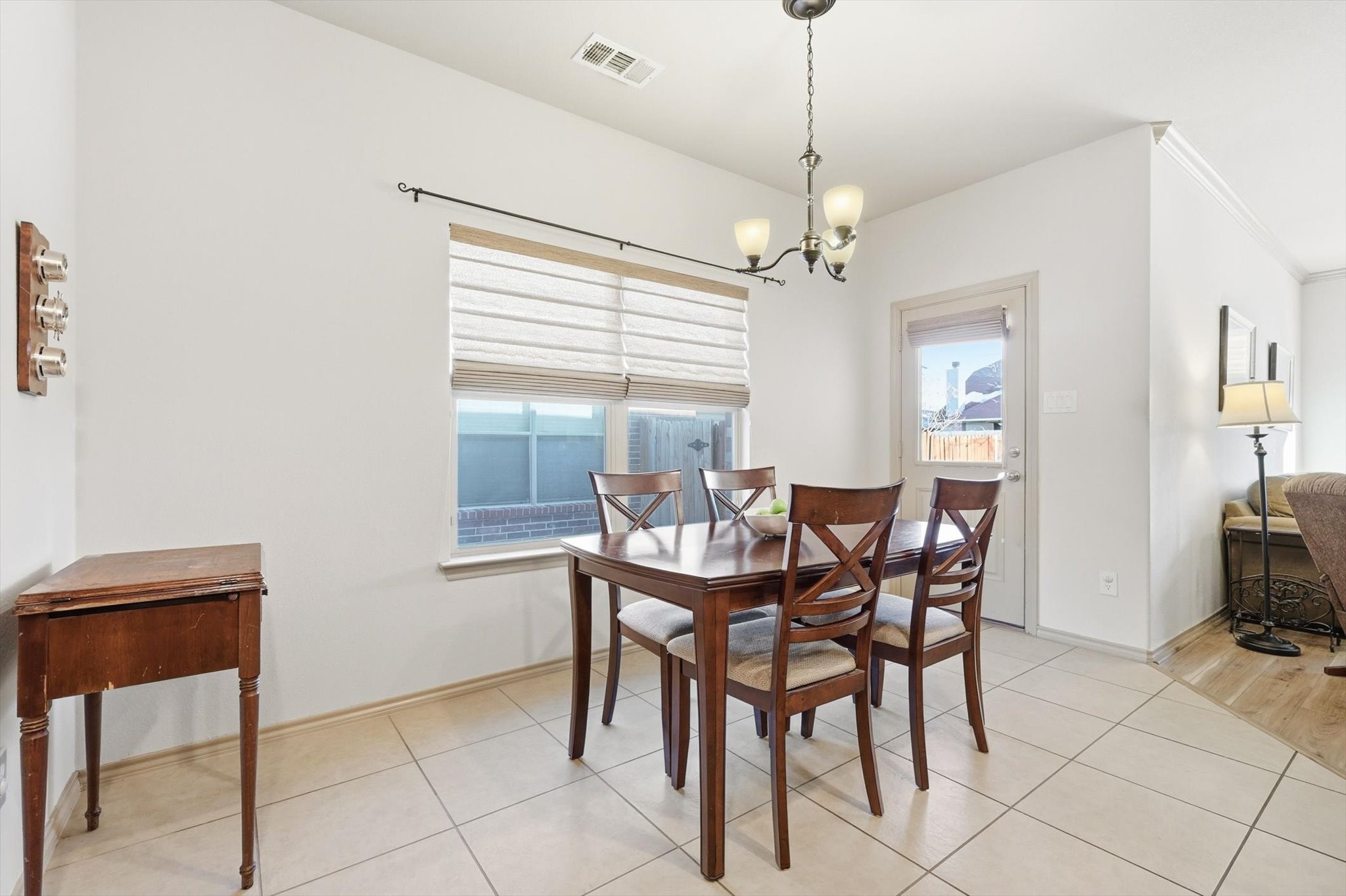 3221 Hornbeam Street