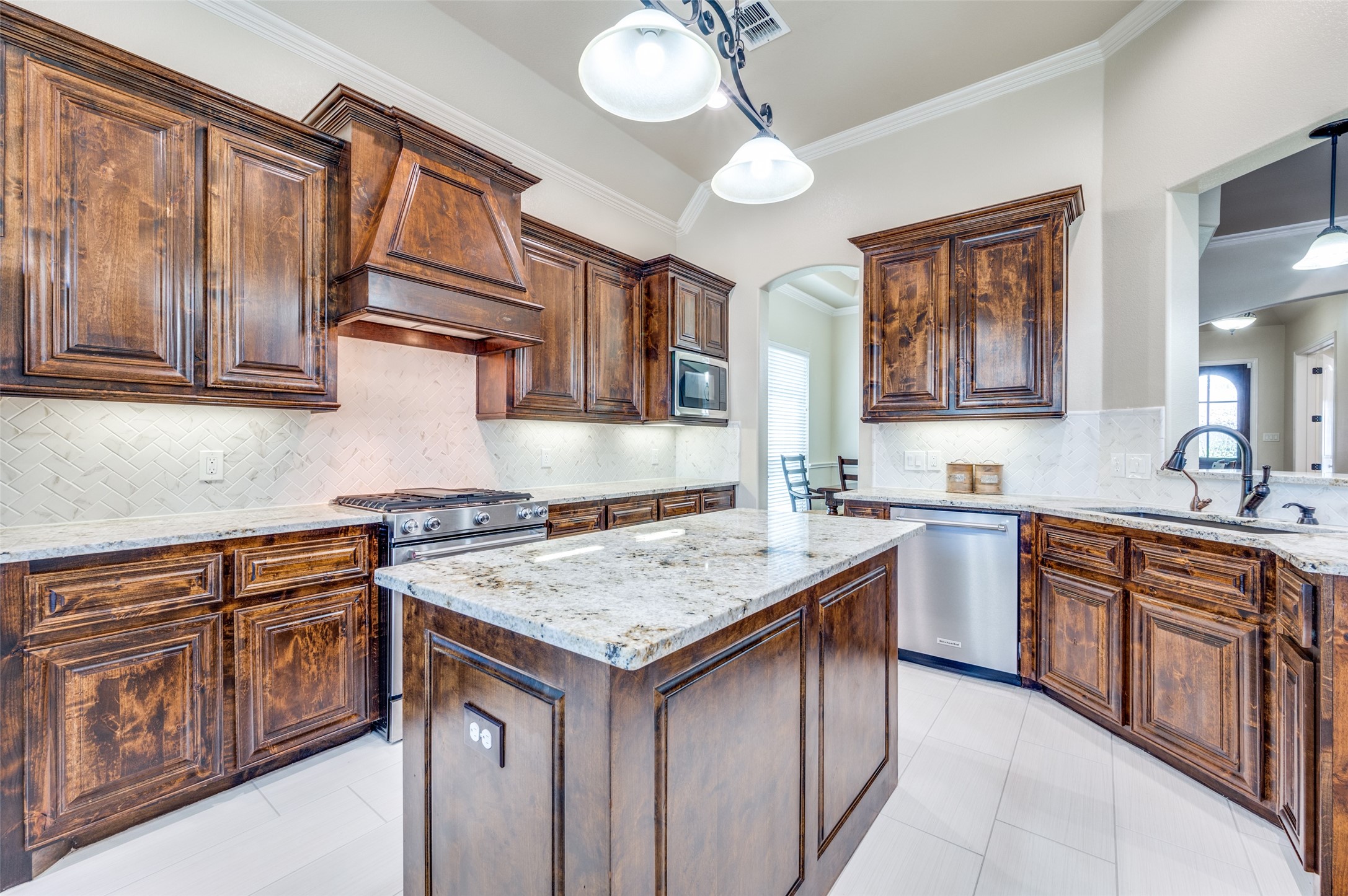 520 Devonshire Drive