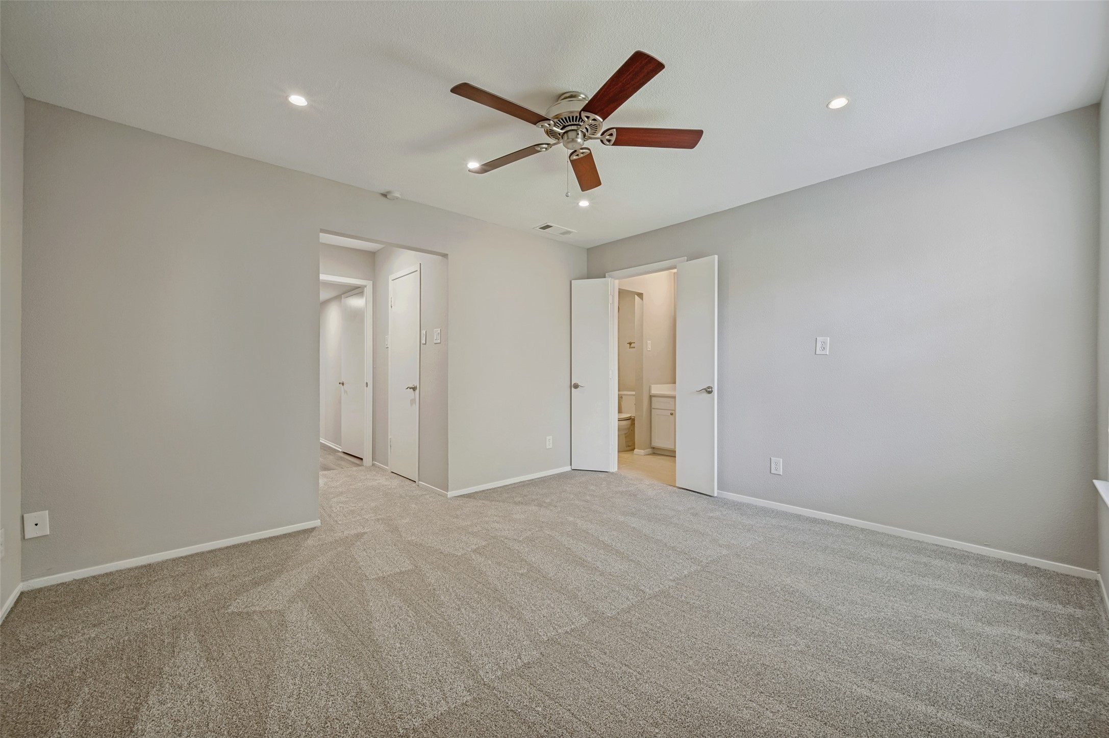 5335 Bent Tree Forest Drive 286