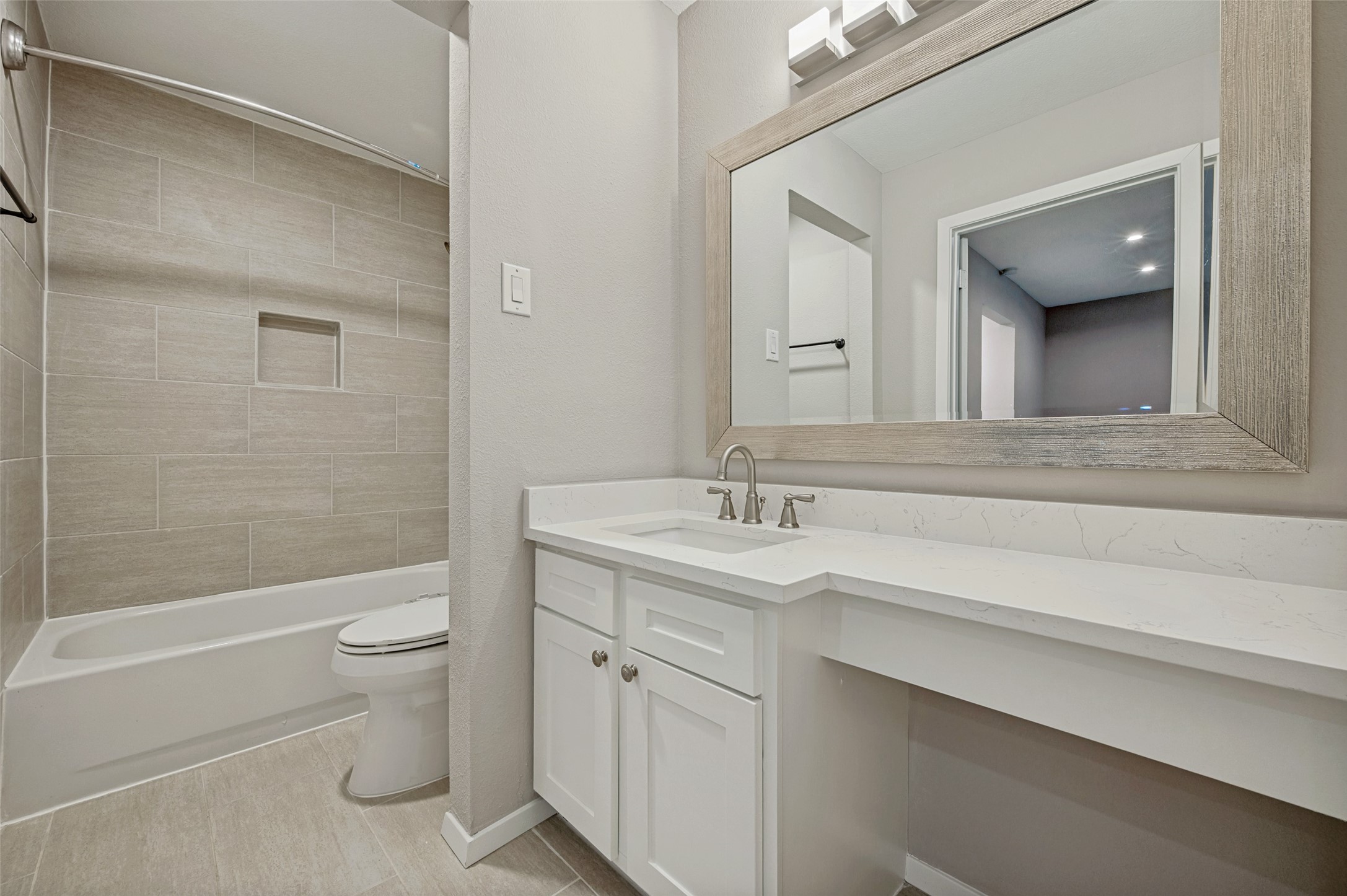 5335 Bent Tree Forest Drive 286