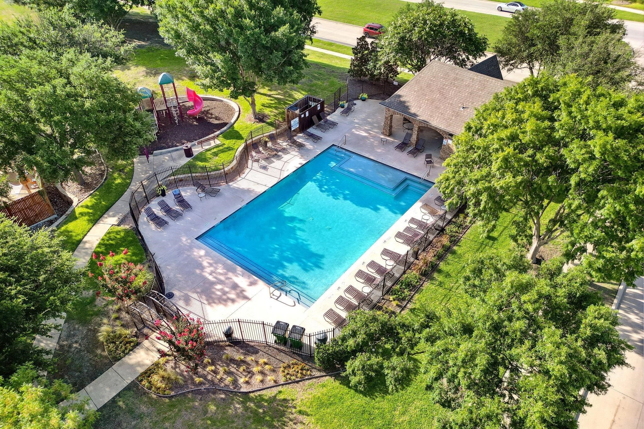 5909 Fremont Drive