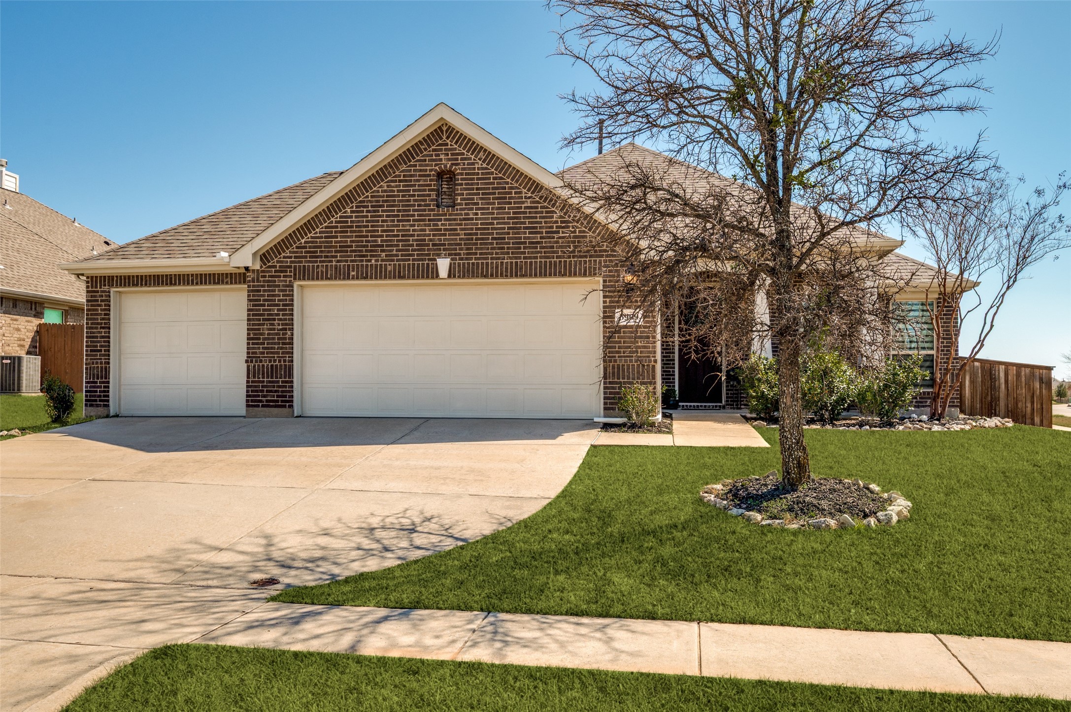 5909 Fremont Drive