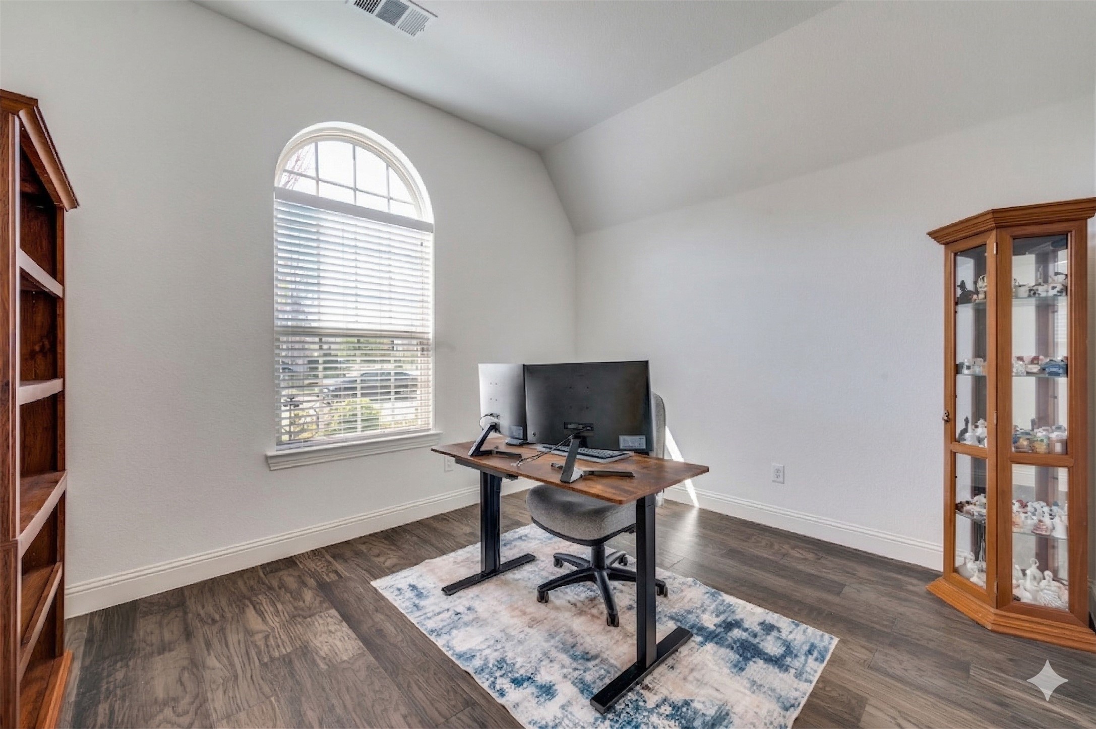 16205 Bidwell Park Drive