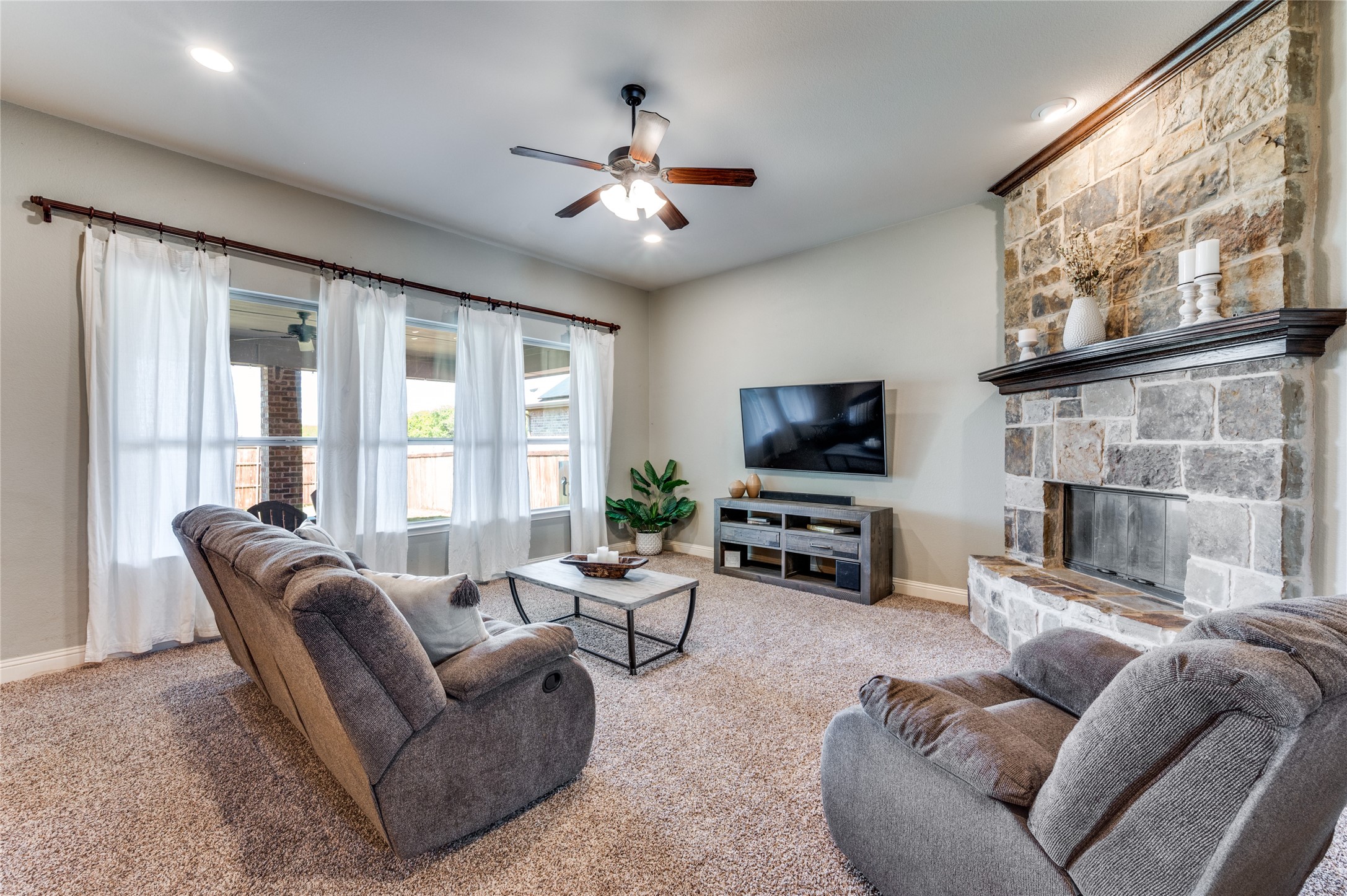 1501 Kirkwood Lane