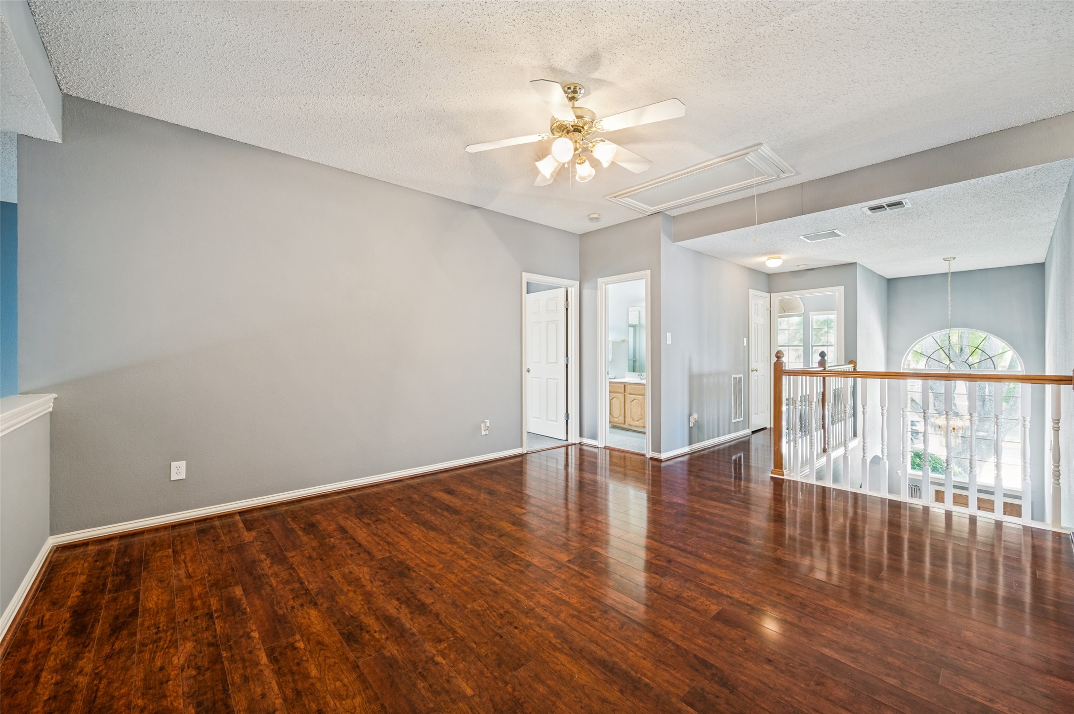 6117 Wilmington Drive